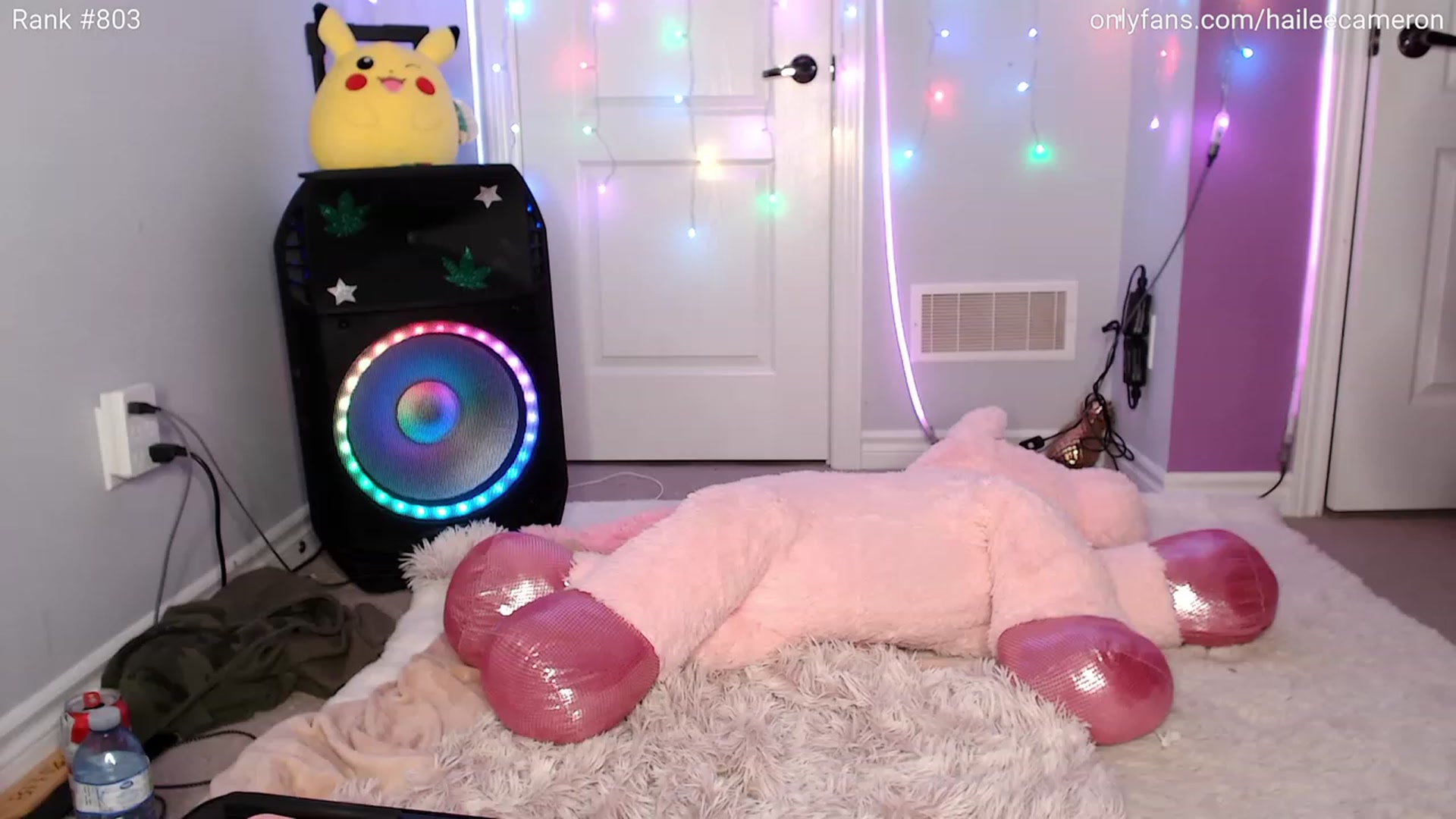 Gallery image thumbnail from HaileeCameron's myfreecams stream on, 01/15/2024, 09:56 image 2 of 20