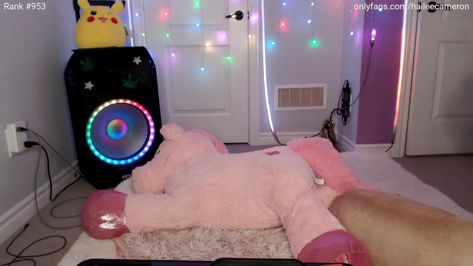 Gallery image thumbnail from HaileeCameron's myfreecams stream on, 01/20/2024, 04:46 image 3 of 20
