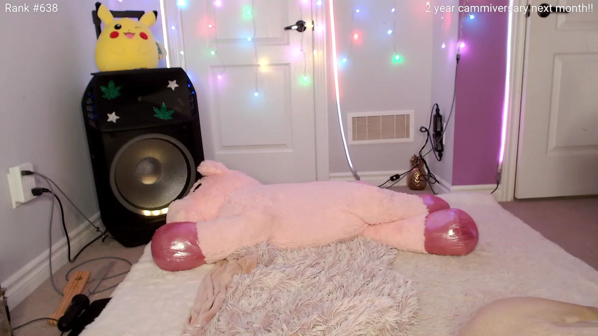 Gallery image thumbnail from HaileeCameron's myfreecams stream on, 01/21/2024, 08:31 image 13 of 20