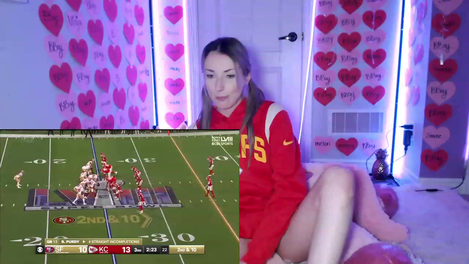 Gallery image thumbnail from HaileeCameron's myfreecams stream on, 02/12/2024, 04:37 image 3 of 20