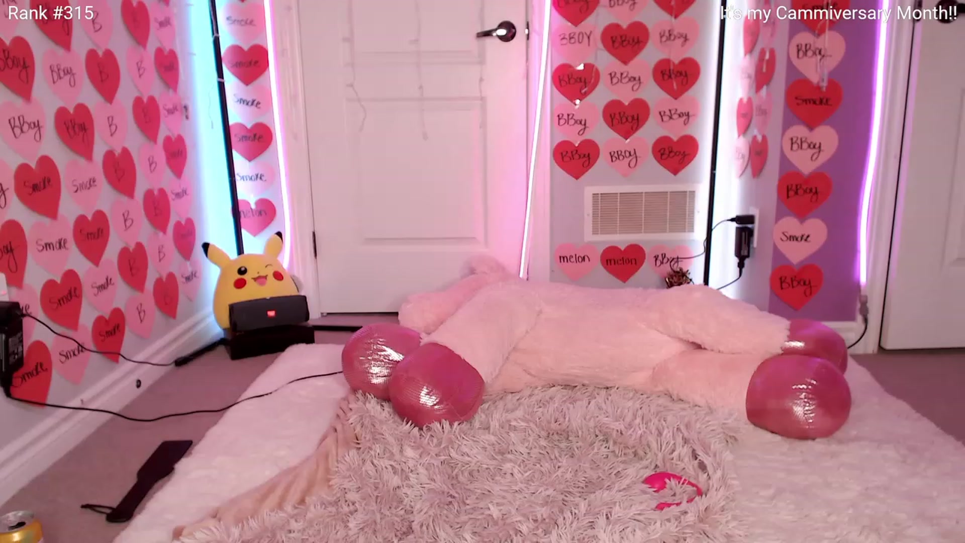 Gallery image thumbnail from HaileeCameron's myfreecams stream on, 02/19/2024, 09:41 image 12 of 20