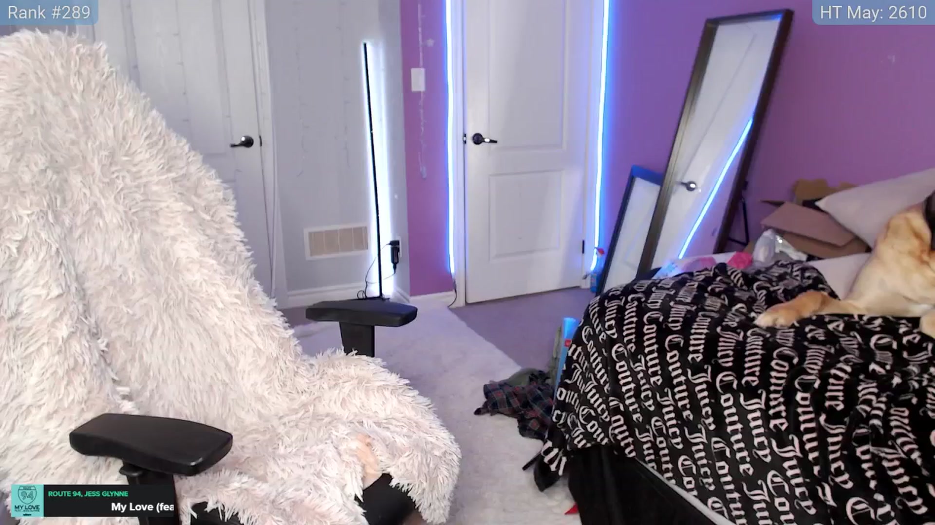 Gallery image thumbnail from HaileeCameron's myfreecams stream on, 05/12/2024, 09:23 image 3 of 20