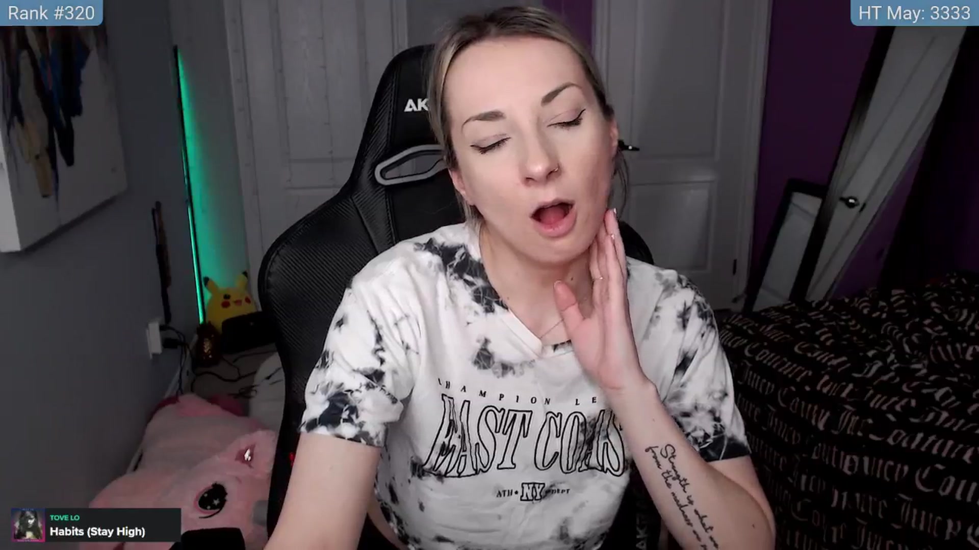 Gallery image thumbnail from HaileeCameron's myfreecams stream on, 05/30/2024, 06:13 image 9 of 20