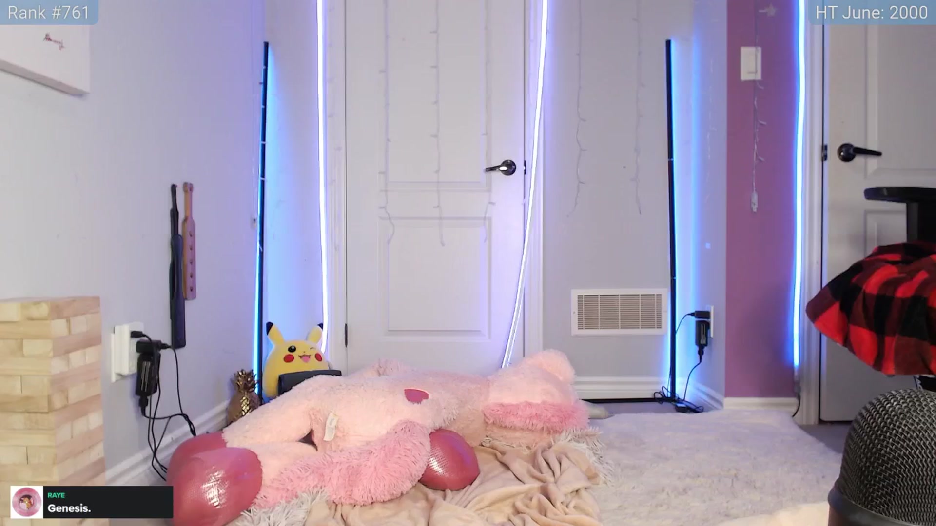 Gallery image thumbnail from HaileeCameron's myfreecams stream on, 06/08/2024, 06:25 image 12 of 20
