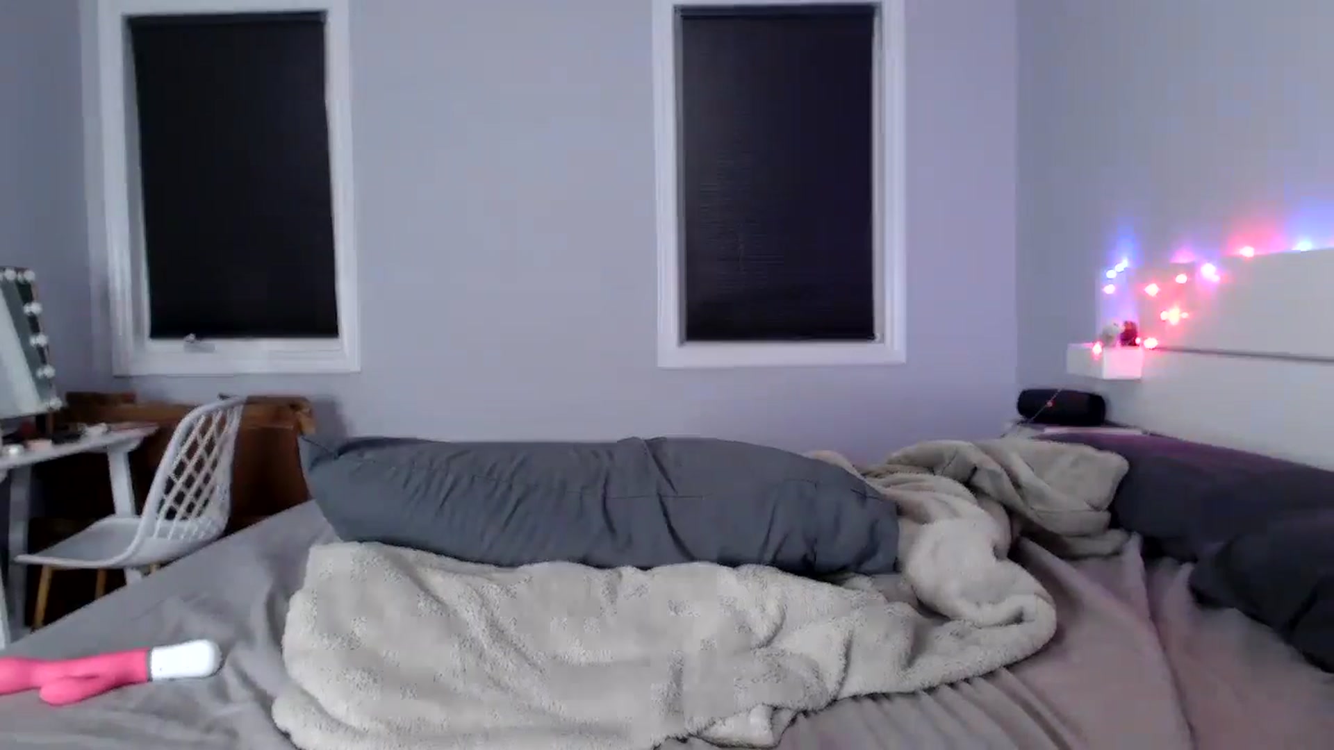 Gallery image thumbnail from HaileeCameron's myfreecams stream on, 06/29/2024, 09:06 image 7 of 20