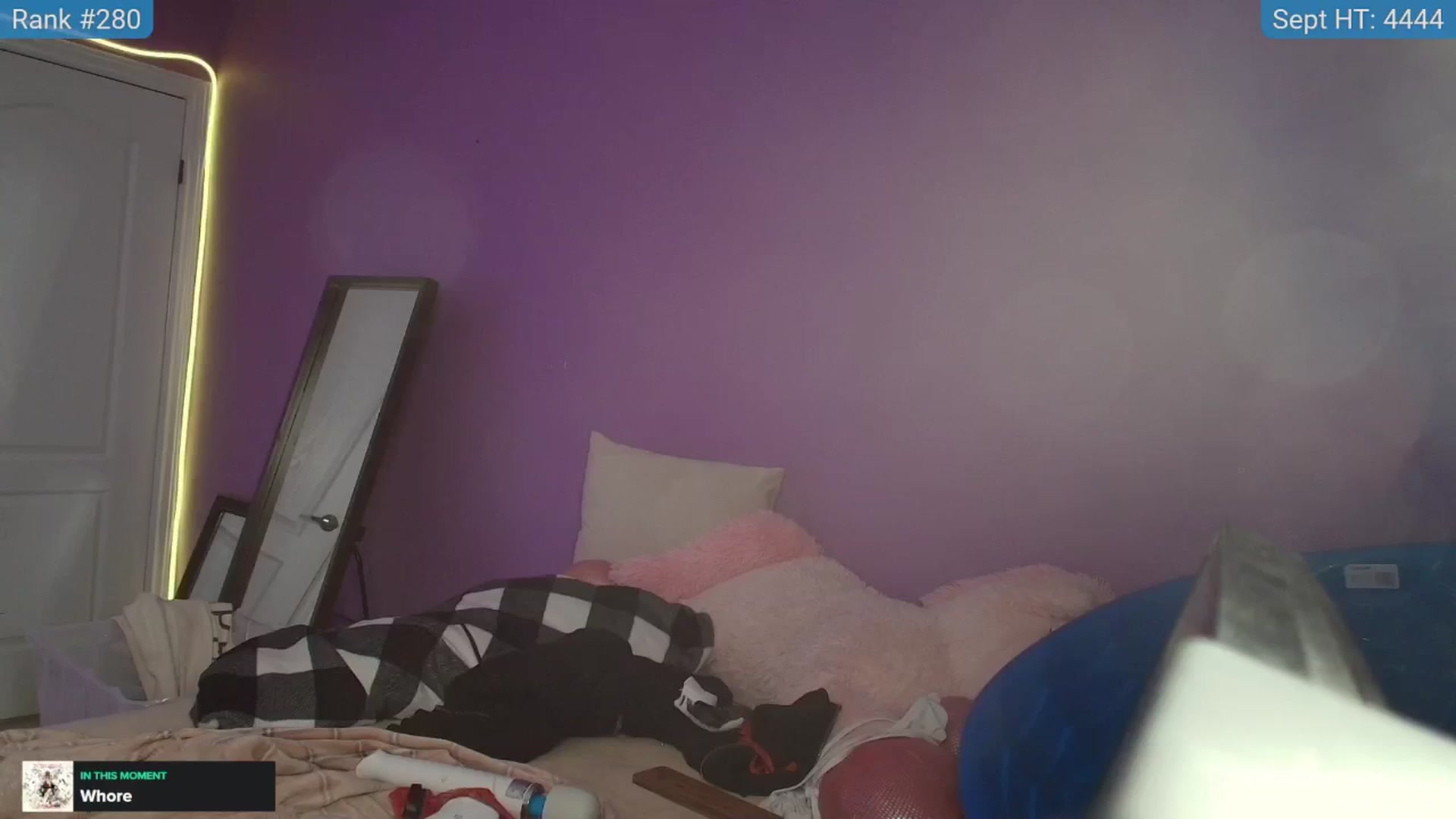 Gallery image thumbnail from HaileeCameron's myfreecams stream on, 09/28/2024, 12:08 image 9 of 20