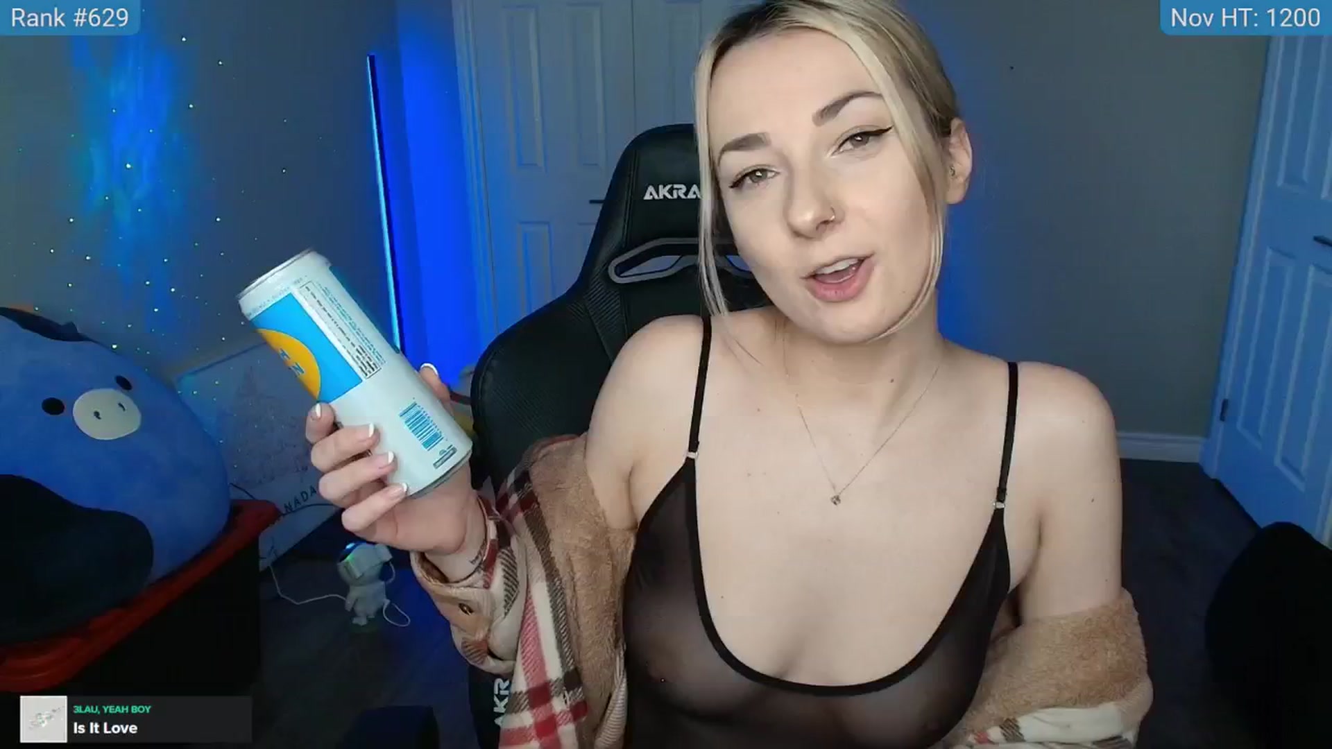 Gallery image thumbnail from HaileeCameron's myfreecams stream on, 11/14/2024, 03:55 image 13 of 20