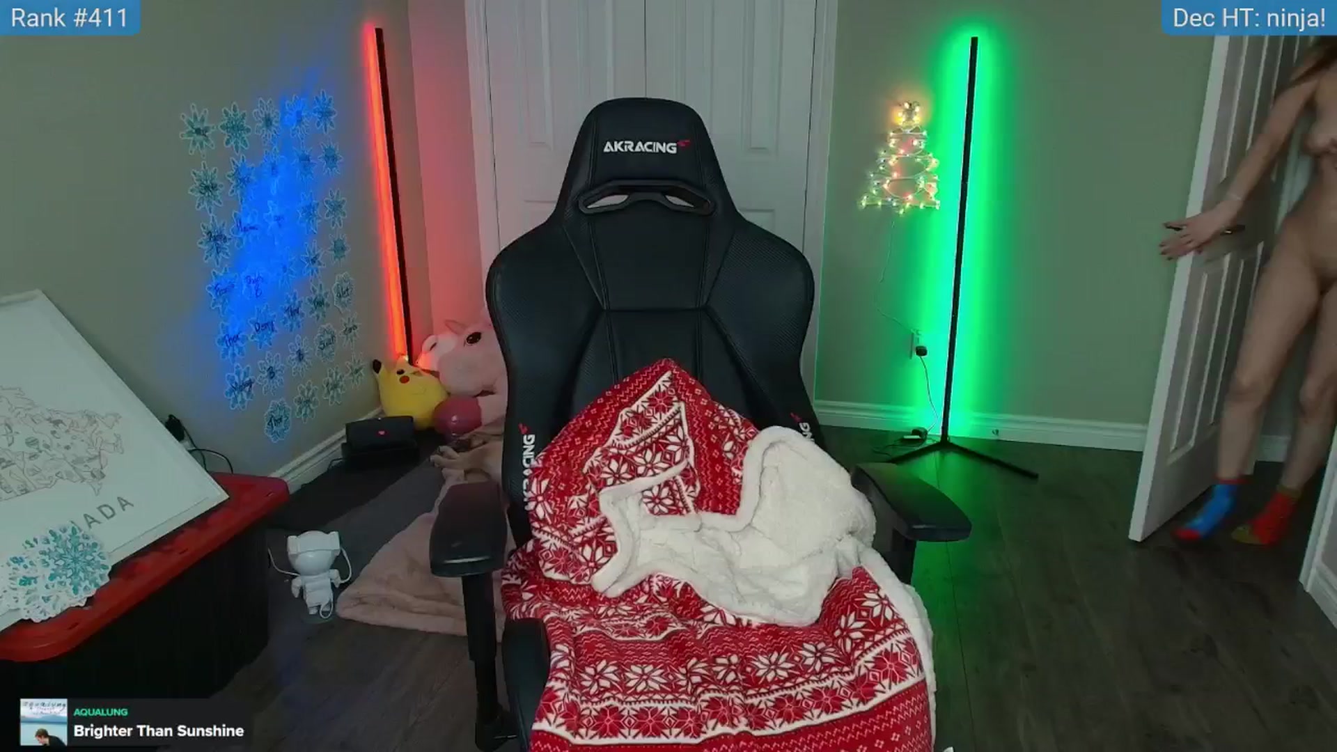 Gallery image thumbnail from HaileeCameron's myfreecams stream on, 12/24/2024, 07:31 image 17 of 20