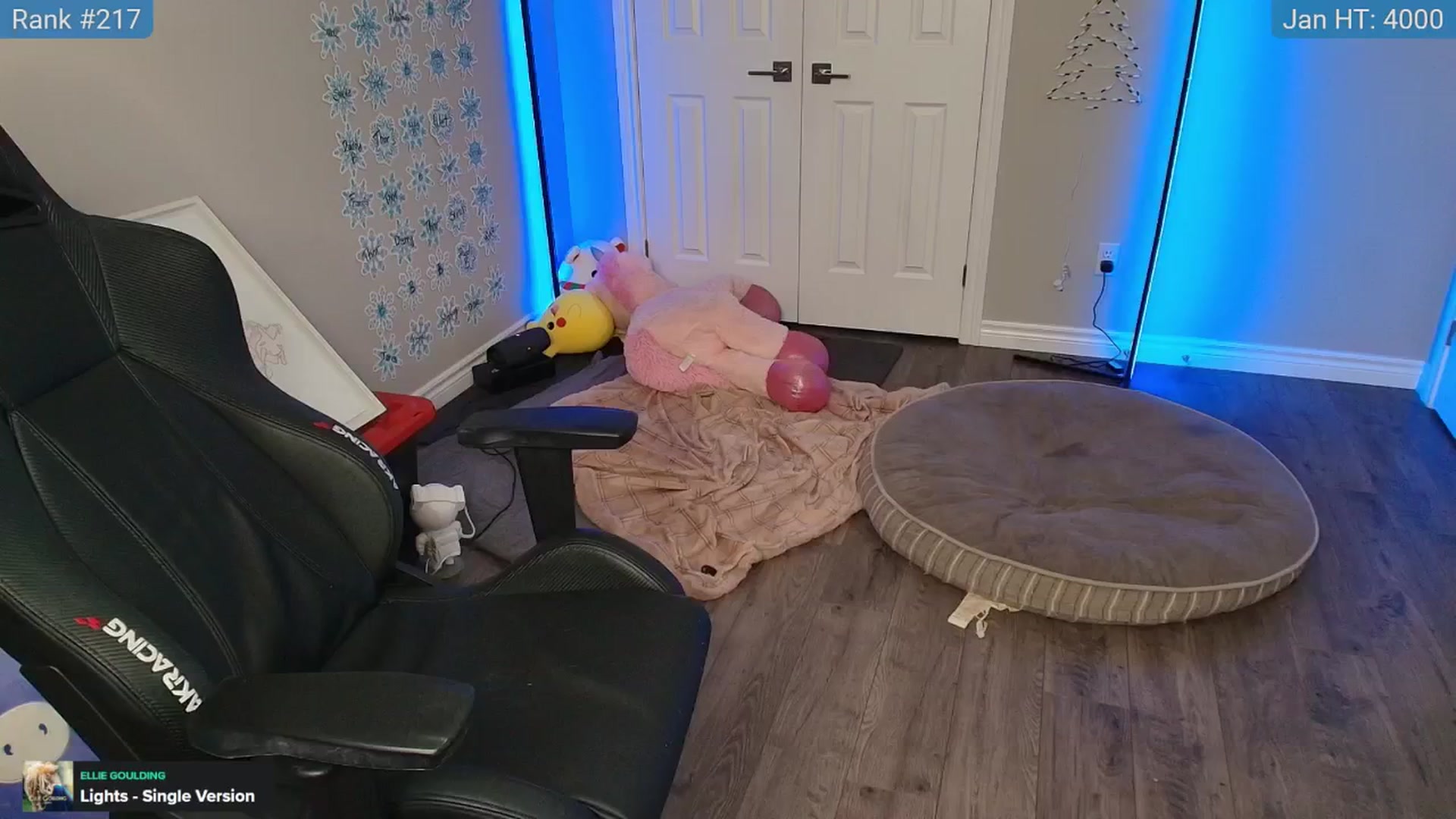 Gallery image thumbnail from HaileeCameron's myfreecams stream on, 01/04/2025, 12:23 image 14 of 20