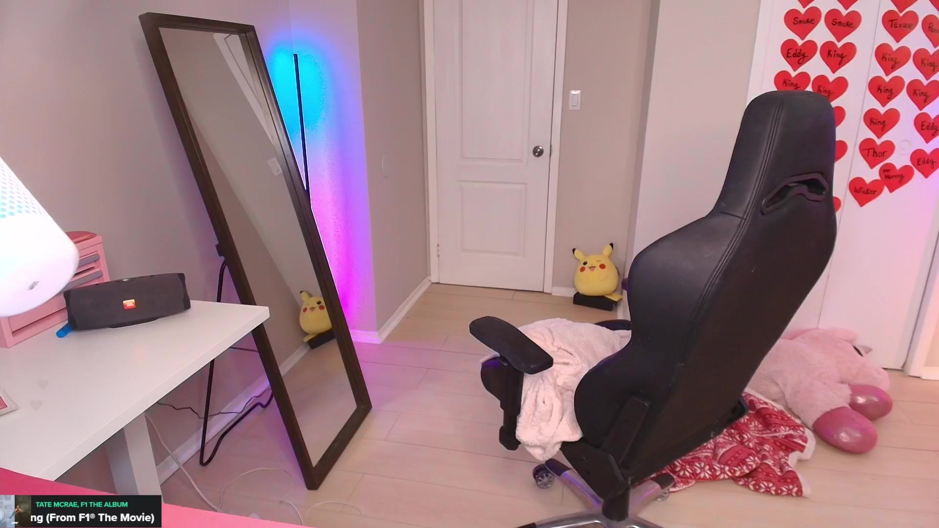 Gallery image thumbnail from HaileeCameron's myfreecams stream on, 02/15/2026, 08:16 image 11 of 20