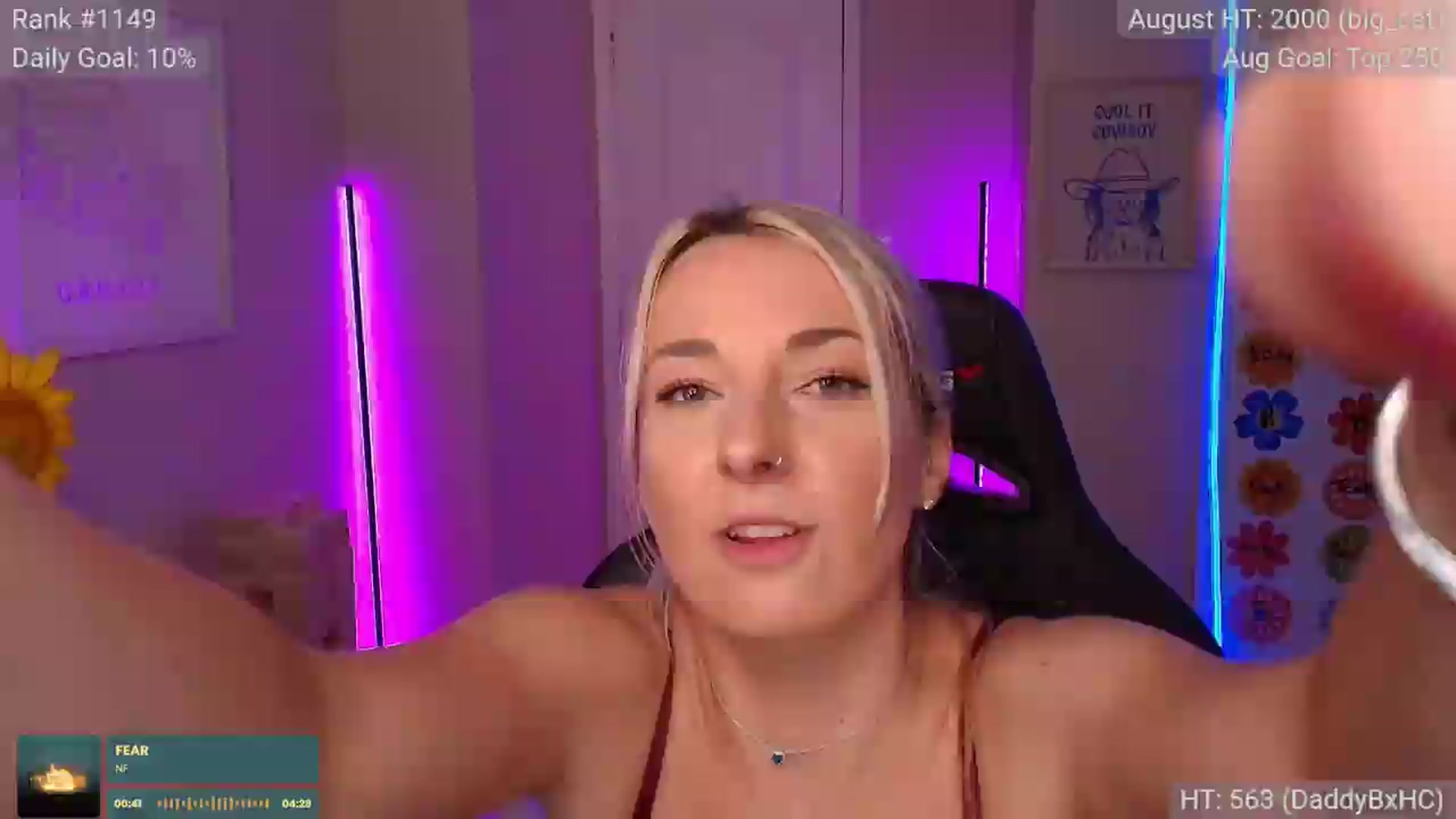 Gallery image thumbnail from HaileeCameron's myfreecams stream on, 08/15/2026, 08:03 image 1 of 20
