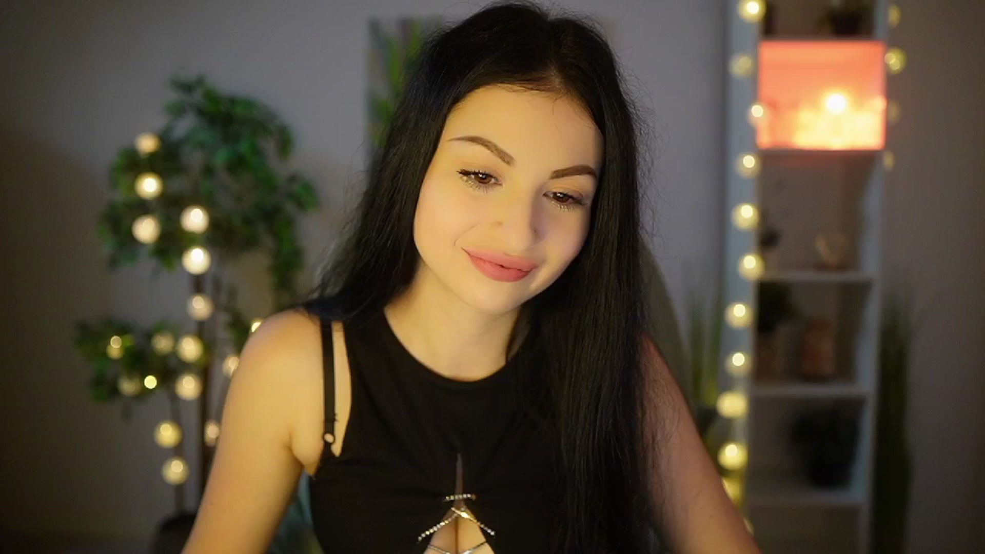 Gallery image thumbnail from Hailee_Rain's myfreecams stream on, 06/24/2025, 10:01 image 14 of 20