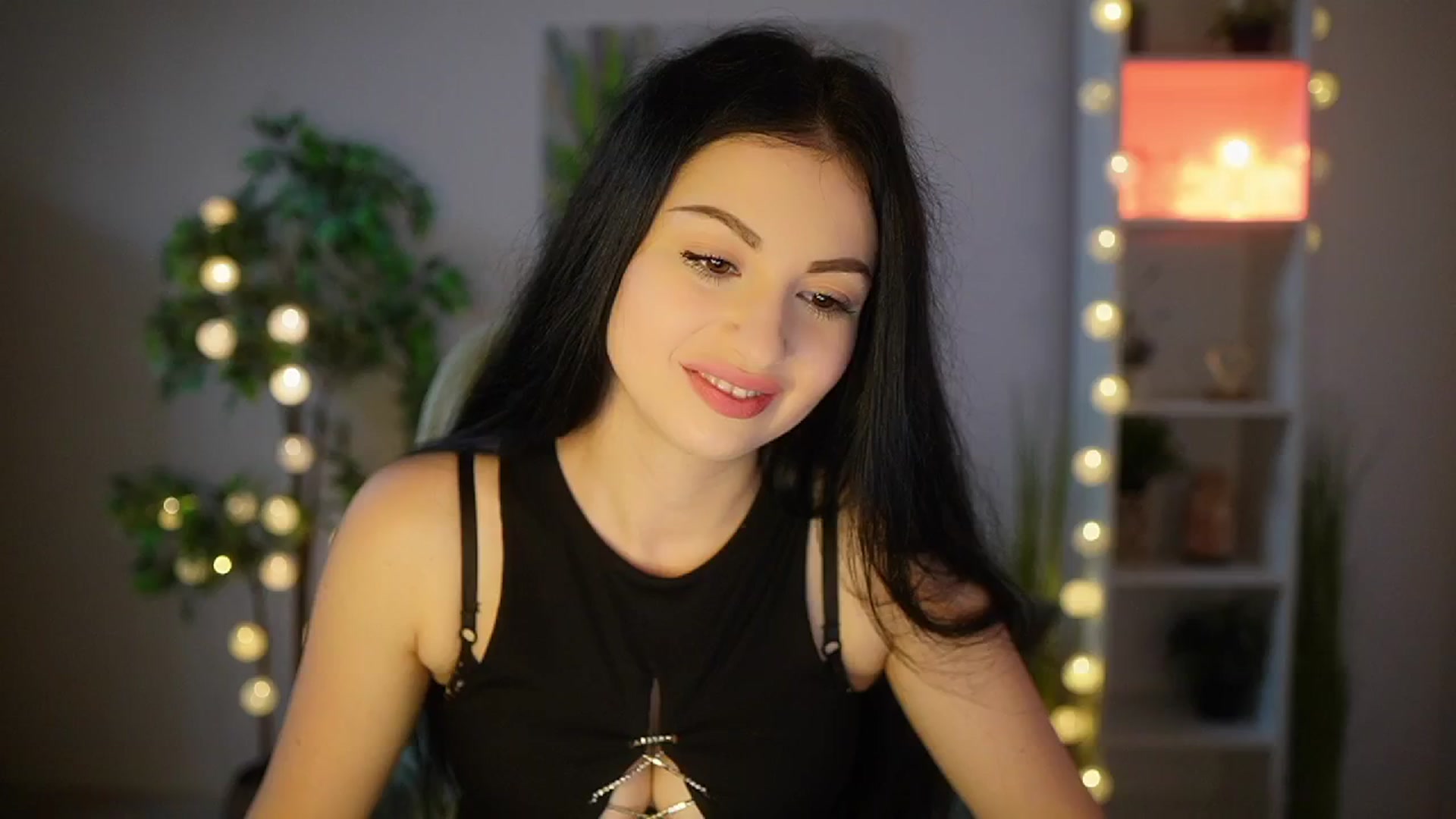 Gallery image thumbnail from Hailee_Rain's myfreecams stream on, 06/24/2025, 10:01 image 18 of 20