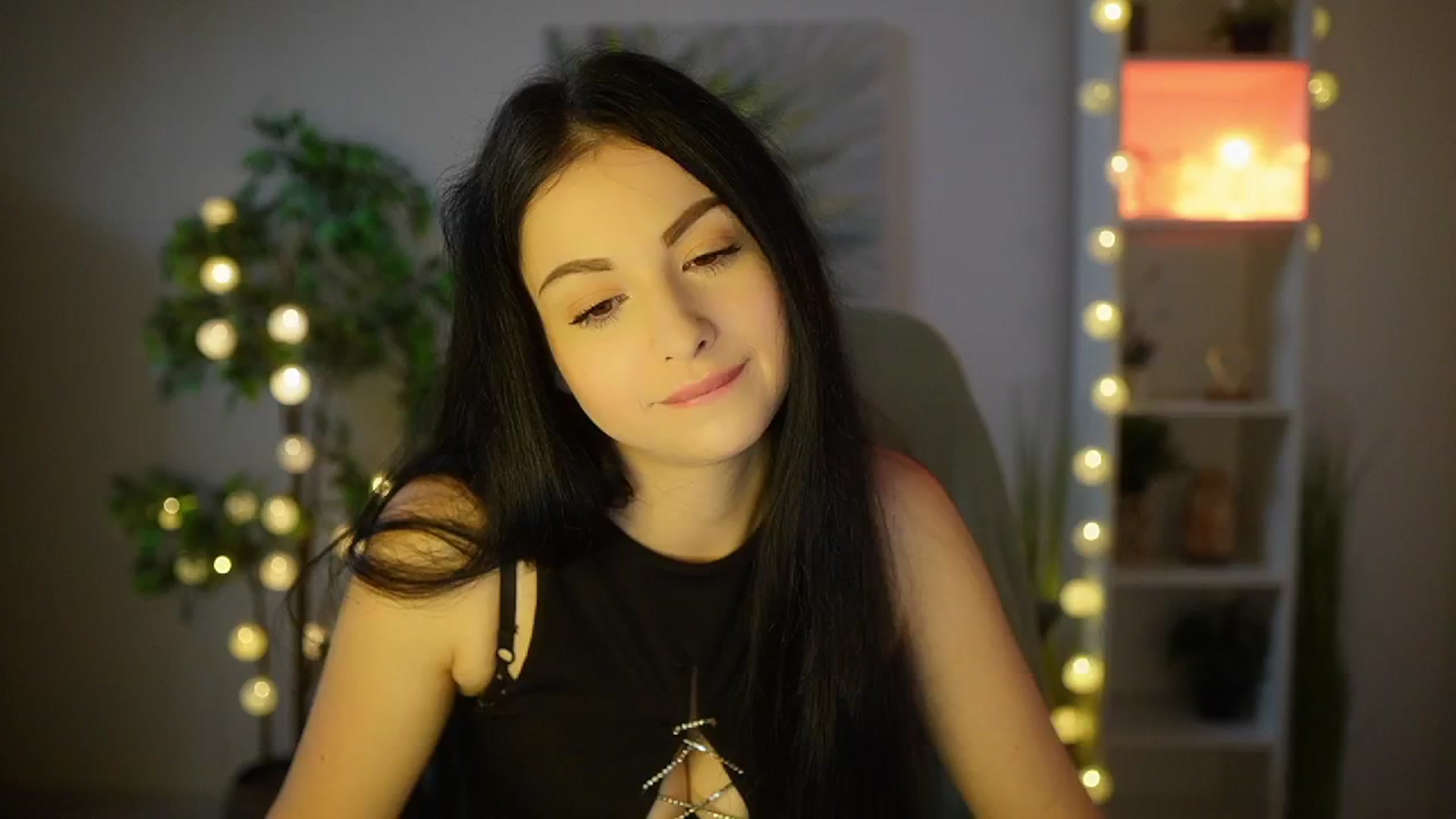 Gallery image thumbnail from Hailee_Rain's myfreecams stream on, 06/24/2025, 10:01 image 12 of 20