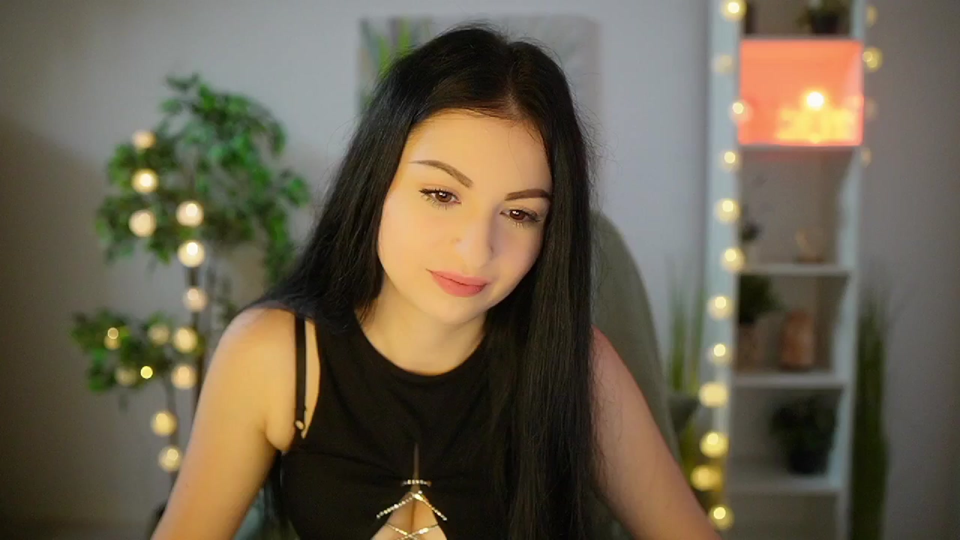 Gallery image thumbnail from Hailee_Rain's myfreecams stream on, 06/24/2025, 10:01 image 1 of 20