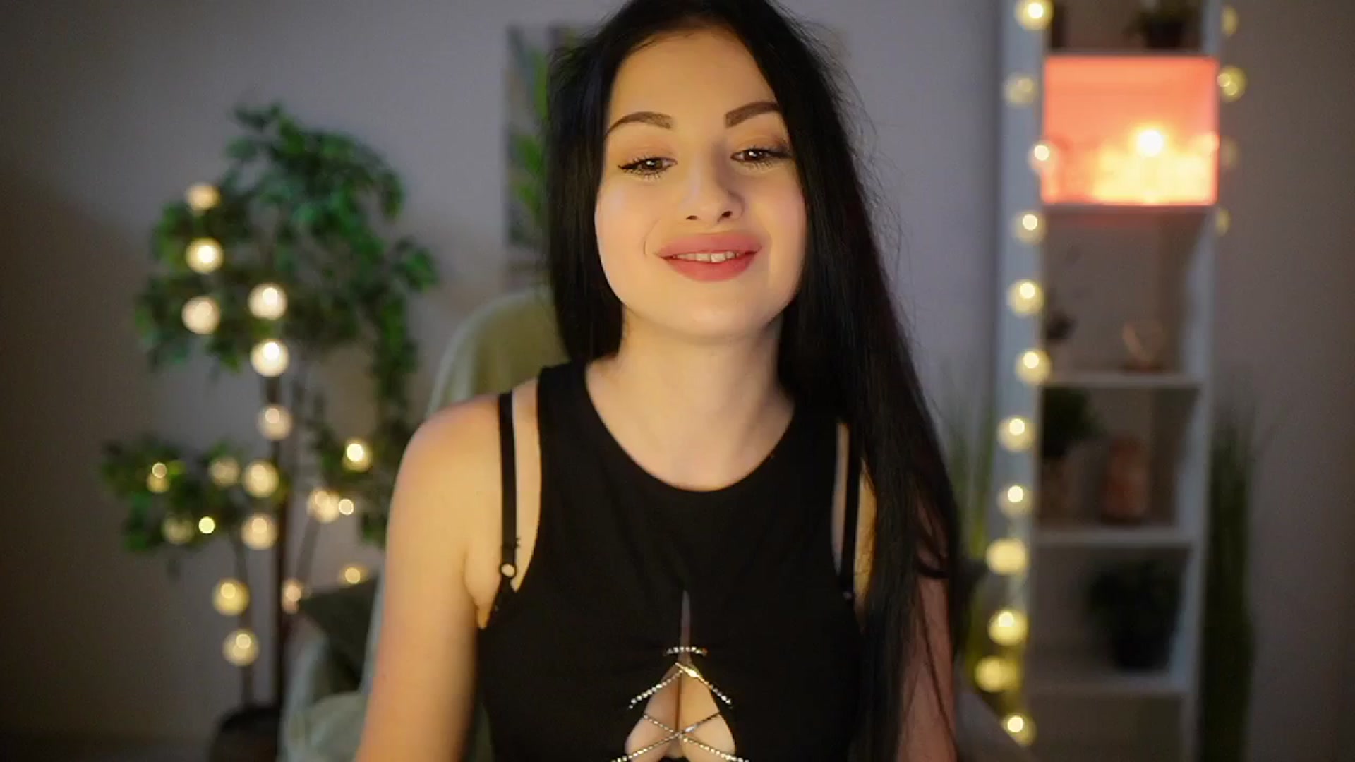 Gallery image thumbnail from Hailee_Rain's myfreecams stream on, 06/24/2025, 11:07 image 3 of 20