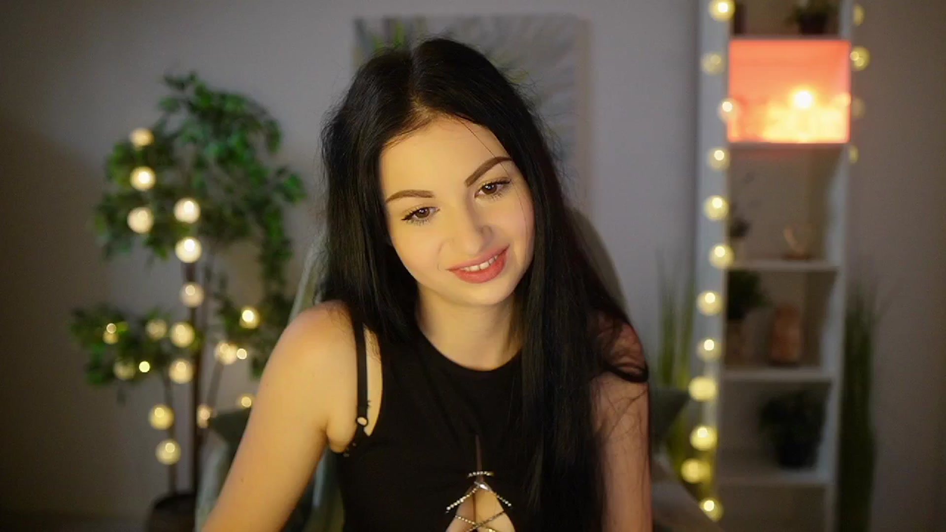 Gallery image thumbnail from Hailee_Rain's myfreecams stream on, 06/24/2025, 11:07 image 17 of 20