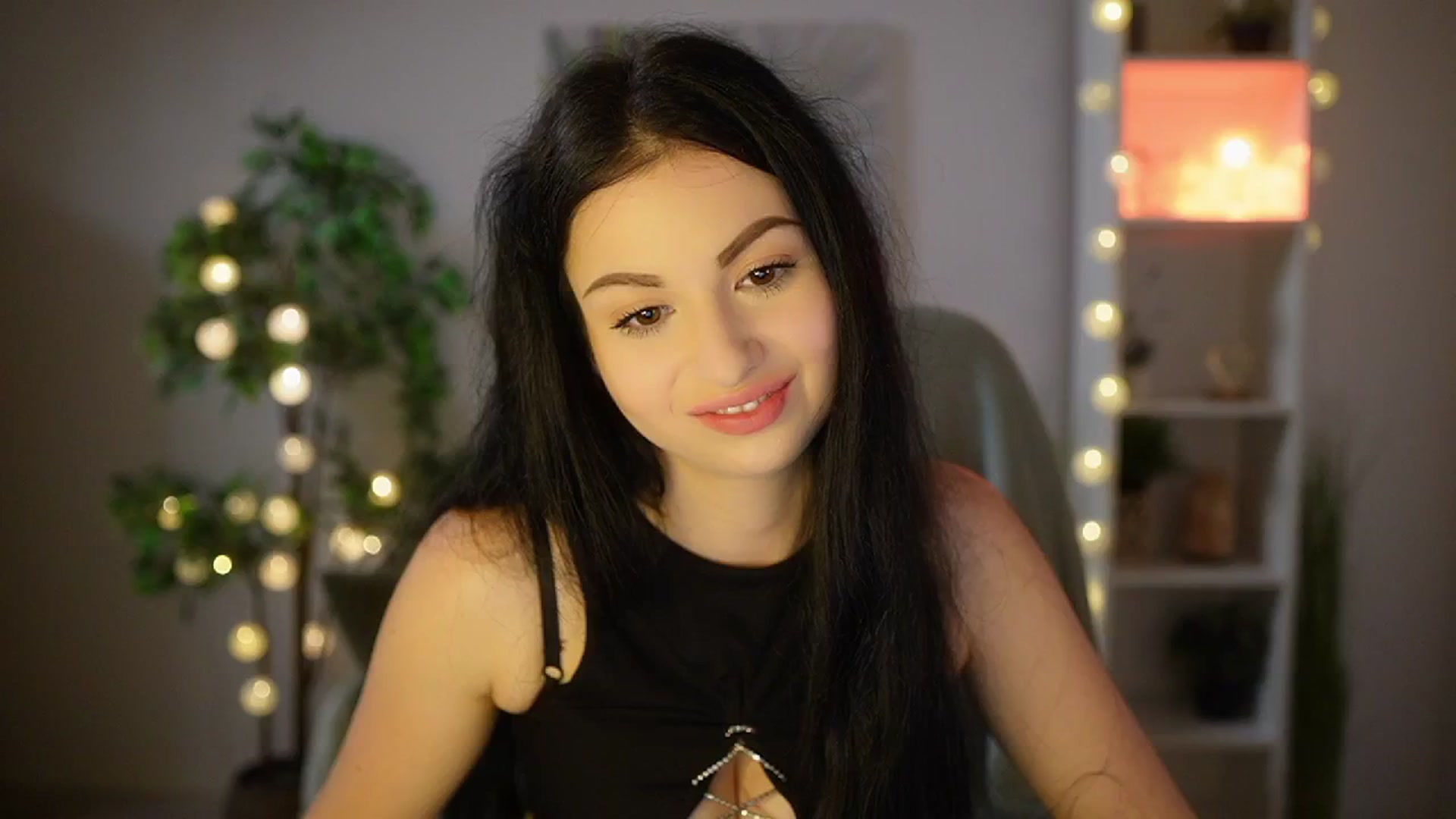 Gallery image thumbnail from Hailee_Rain's myfreecams stream on, 06/24/2025, 12:50 image 19 of 20