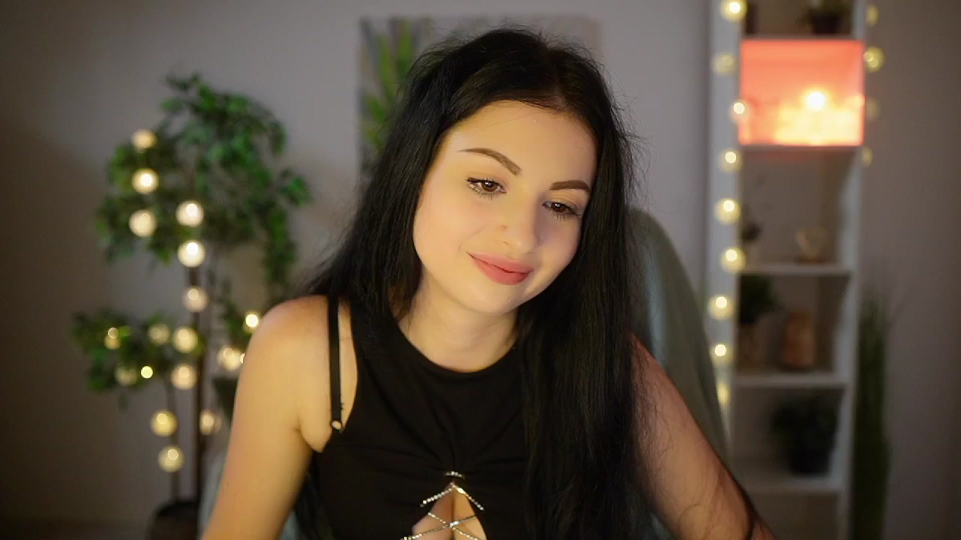Gallery image thumbnail from Hailee_Rain's myfreecams stream on, 06/24/2025, 12:50 image 15 of 20