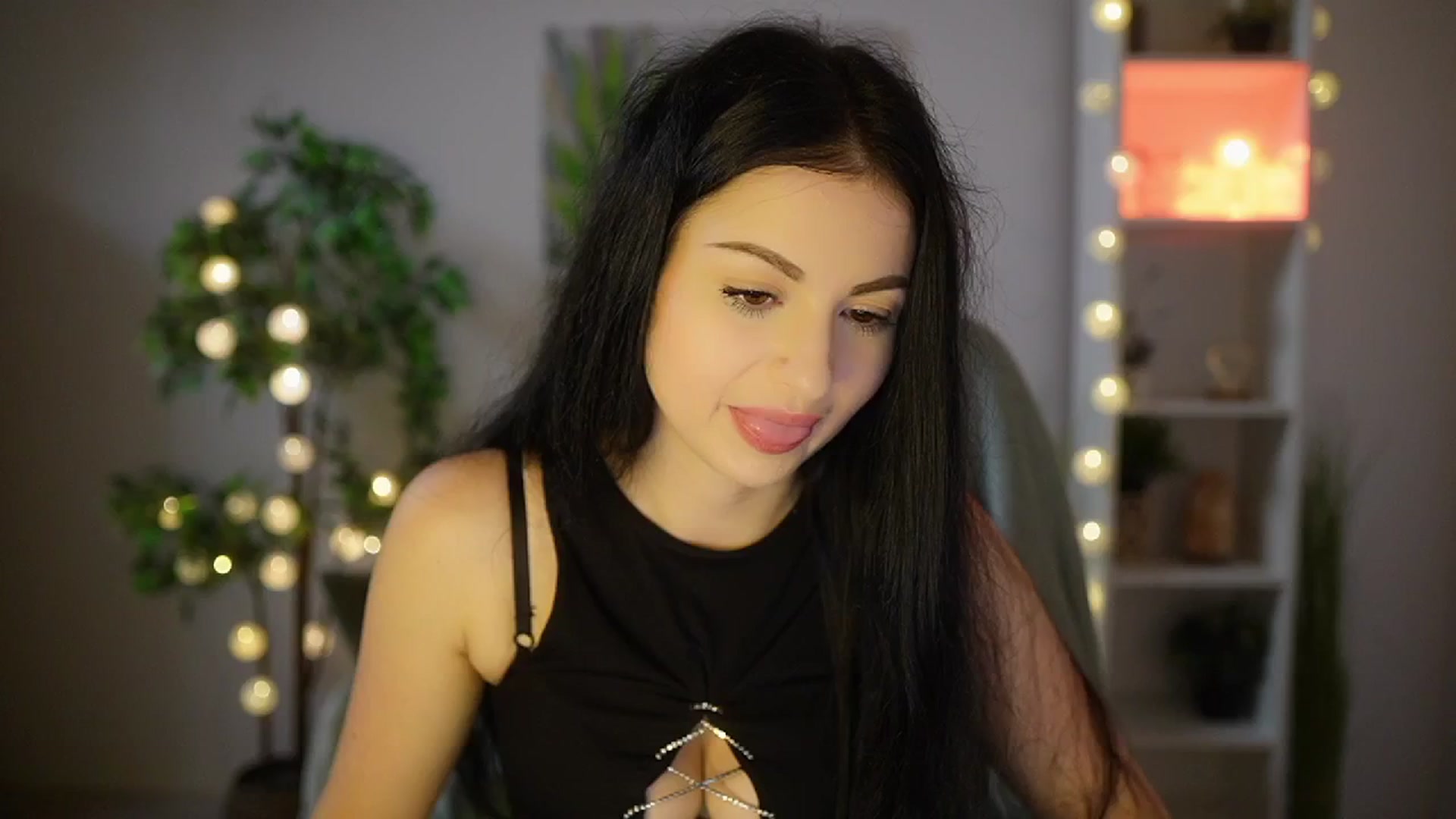 Gallery image thumbnail from Hailee_Rain's myfreecams stream on, 06/24/2025, 12:50 image 13 of 20