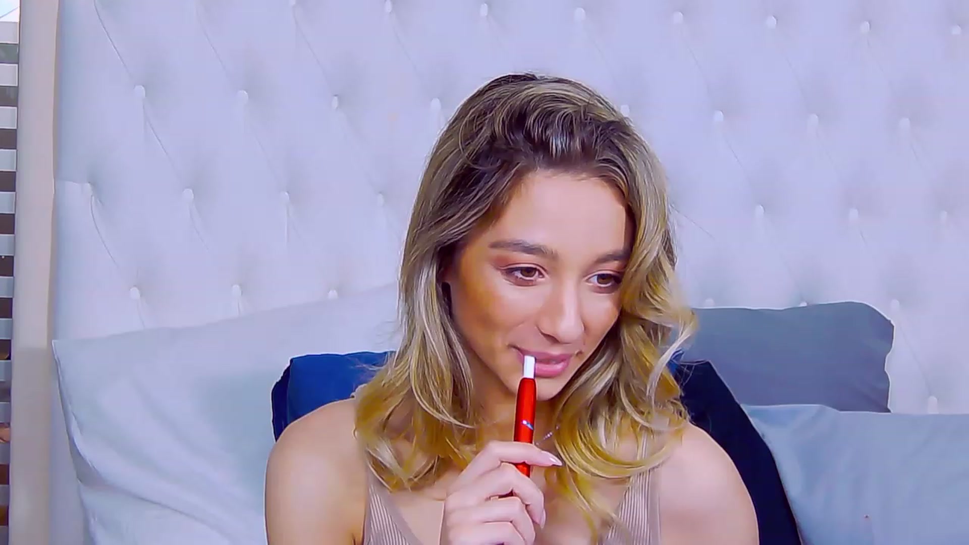 Gallery image thumbnail from HaileyCole's myfreecams stream on, 04/09/2023, 12:59 image 18 of 20