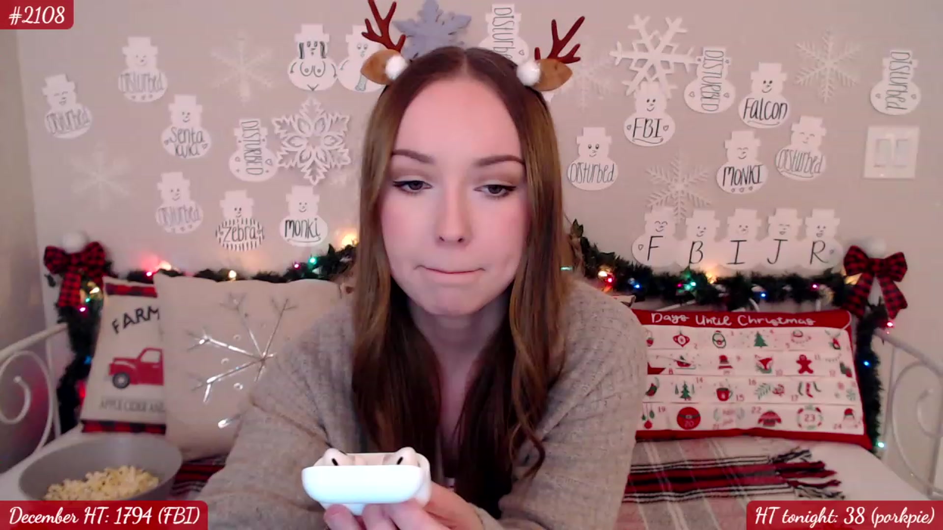 Gallery image thumbnail from HaileyFaye's myfreecams stream on, 12/13/2023, 01:53 image 10 of 20