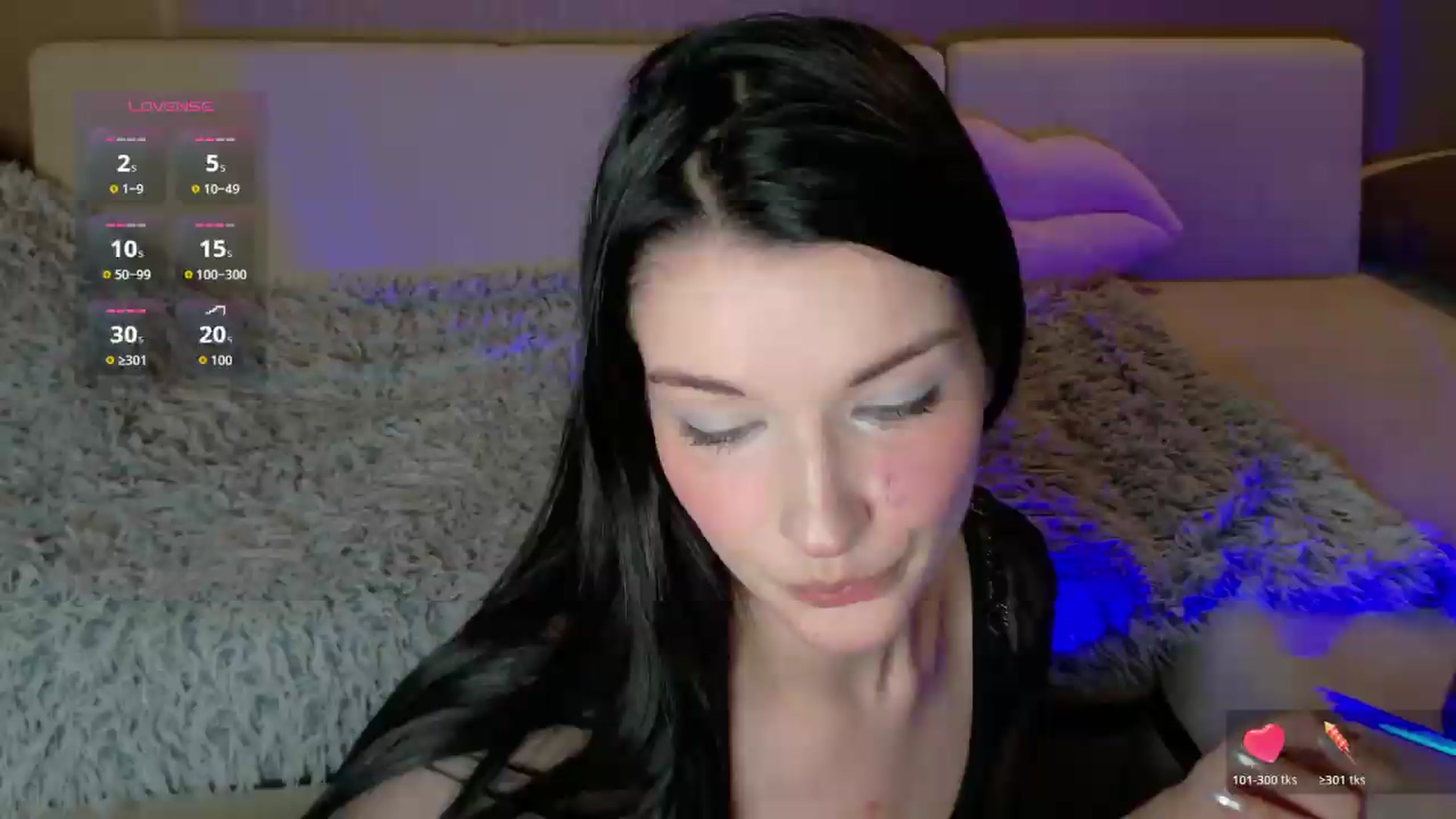 Gallery image thumbnail from HaileyHunter's myfreecams stream on, 07/20/2026, 18:31 image 12 of 20