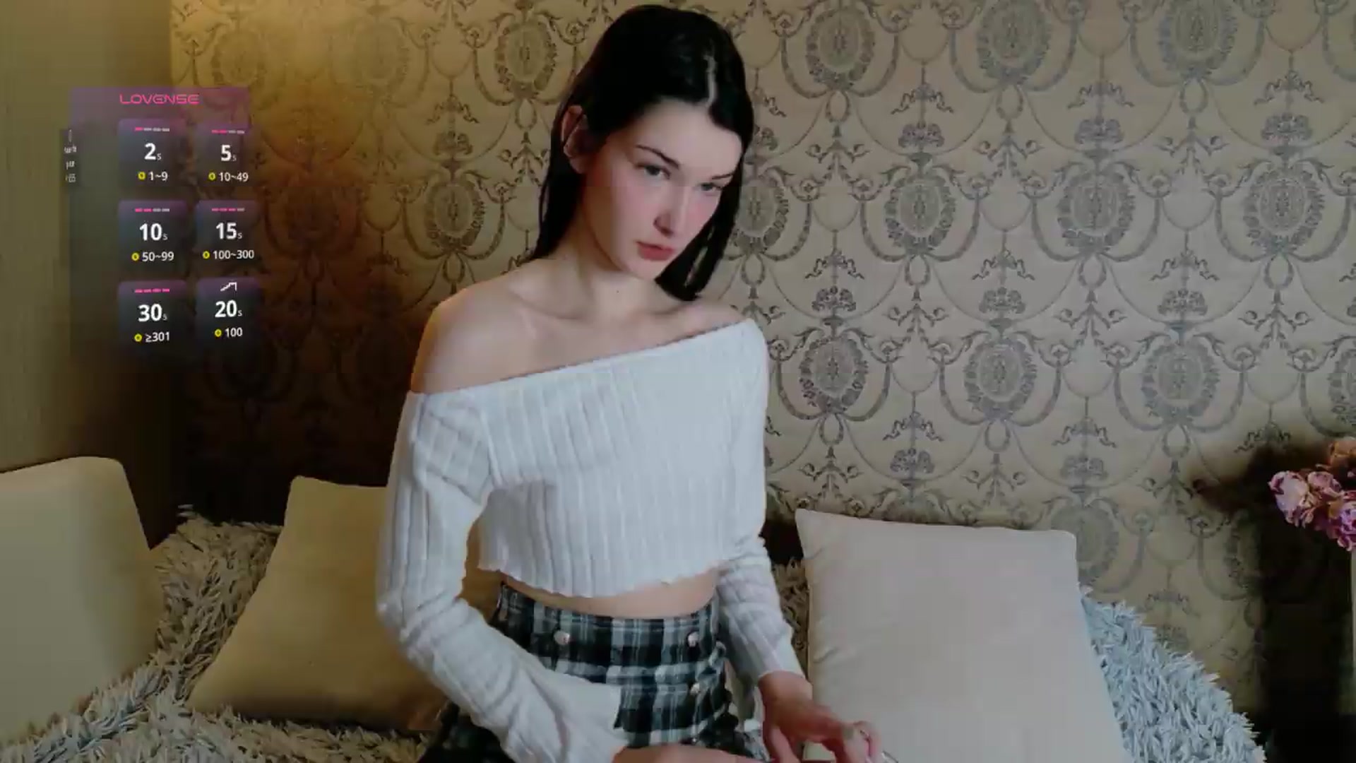 Gallery image thumbnail from HaileyHunter's myfreecams stream on, 07/27/2026, 19:24 image 1 of 20