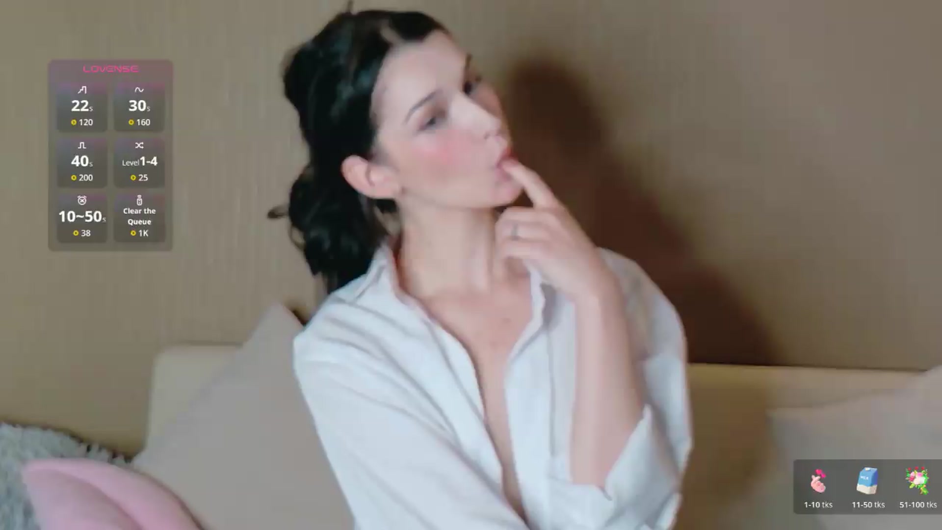 Gallery image thumbnail from HaileyHunter's myfreecams stream on, 08/20/2026, 23:58 image 4 of 20