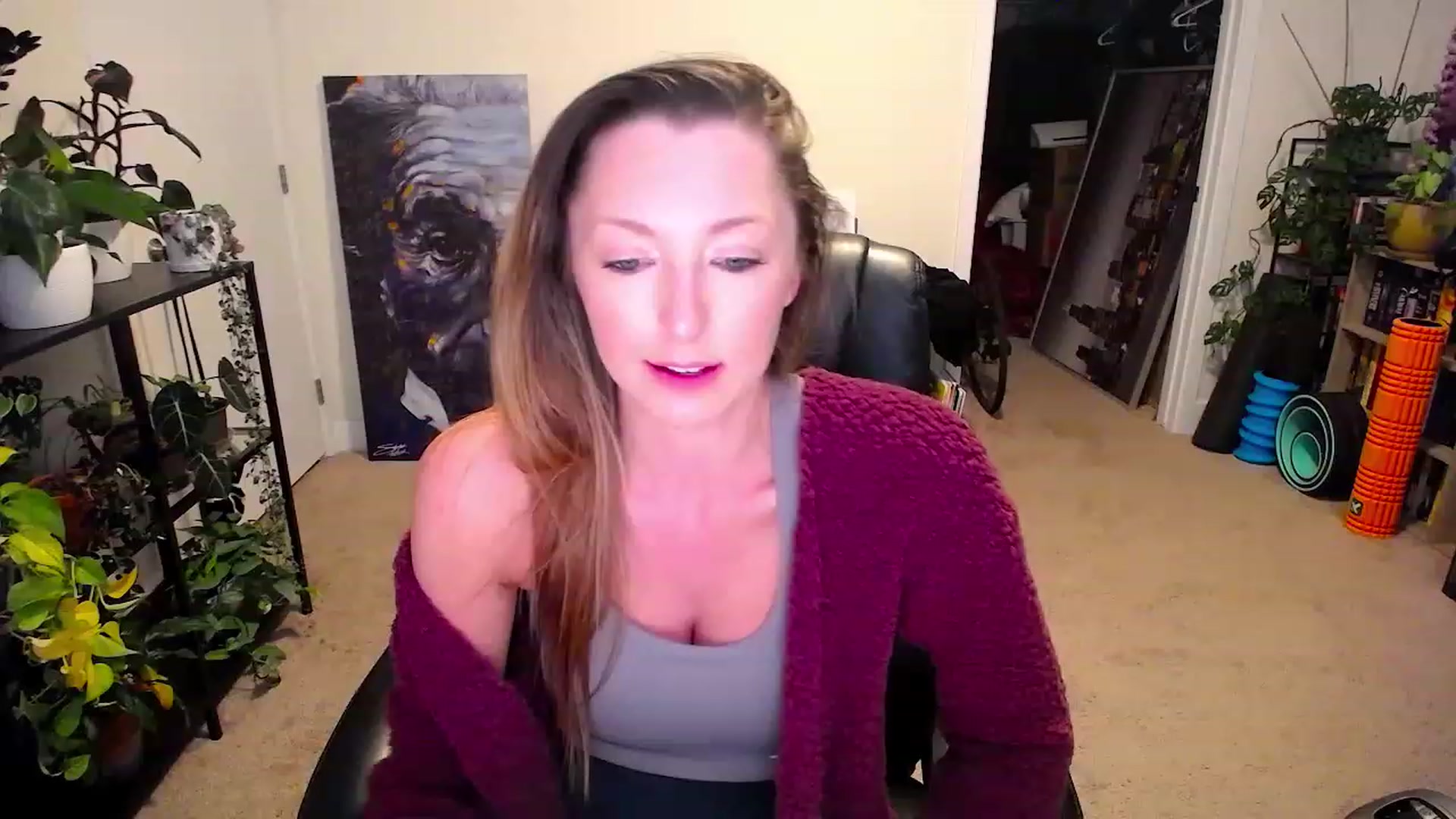 Gallery image thumbnail from HaileyJade's myfreecams stream on, 11/22/2022, 03:13 image 7 of 20