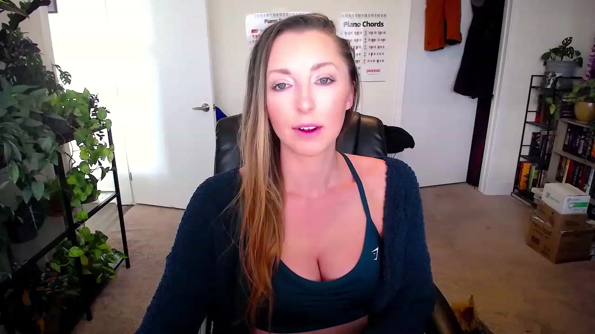 Gallery image thumbnail from HaileyJade's myfreecams stream on, 06/14/2023, 24:32 image 15 of 20