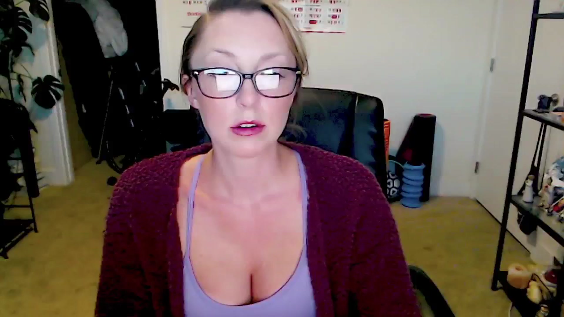 Gallery image thumbnail from HaileyJade's myfreecams stream on, 07/09/2024, 02:29 image 18 of 20