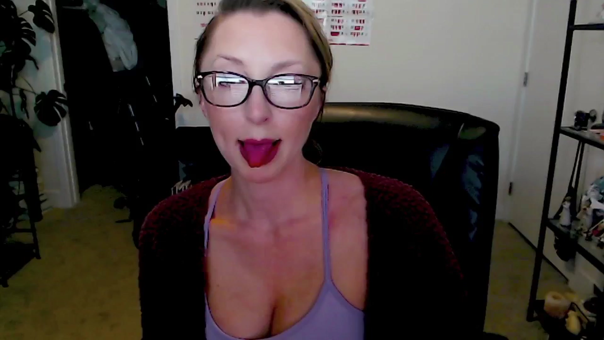 Gallery image thumbnail from HaileyJade's myfreecams stream on, 07/09/2024, 02:29 image 9 of 20