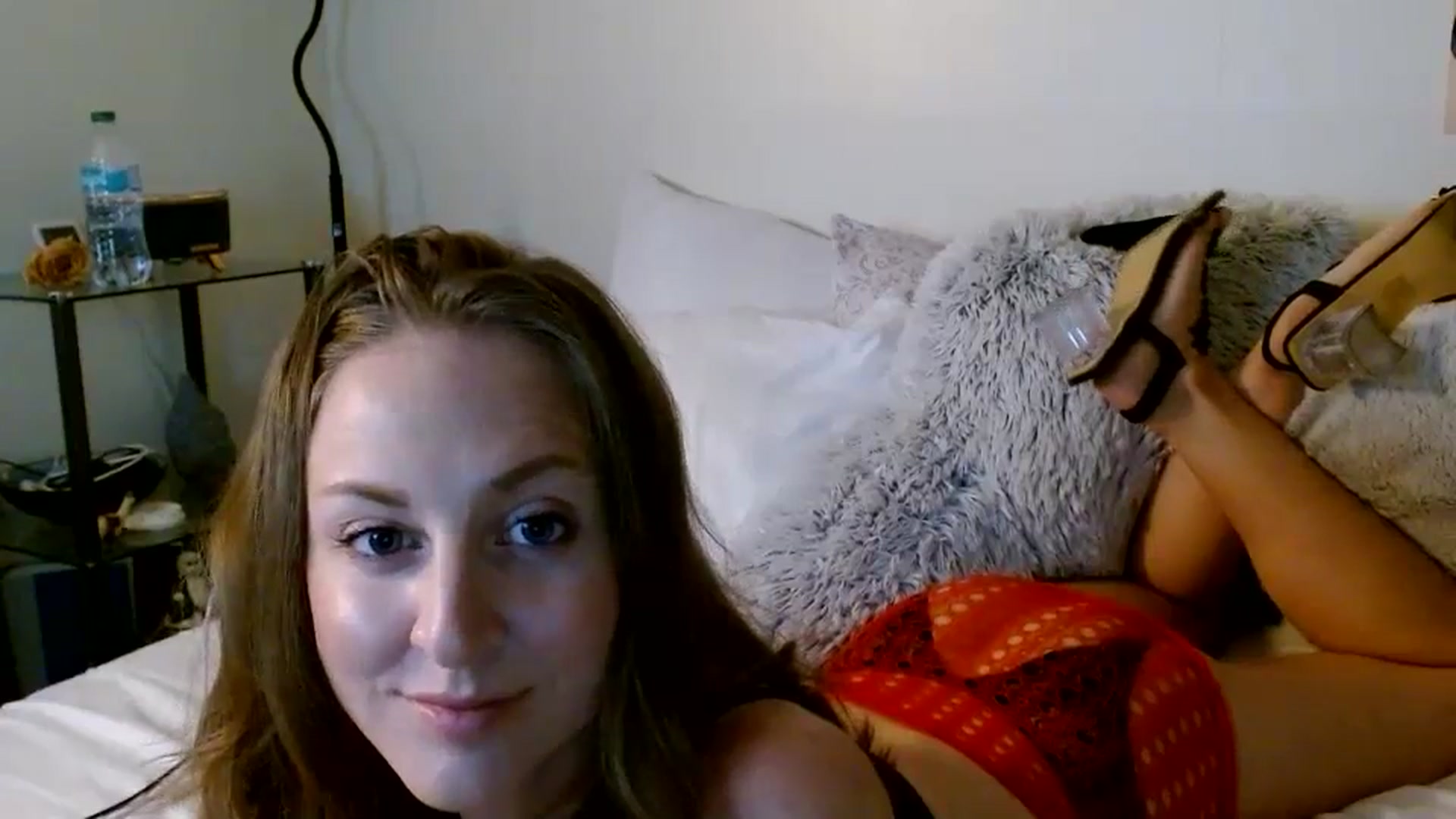 Gallery image thumbnail from HaileyKehryn's myfreecams stream on, 08/08/2024, 14:24 image 14 of 20