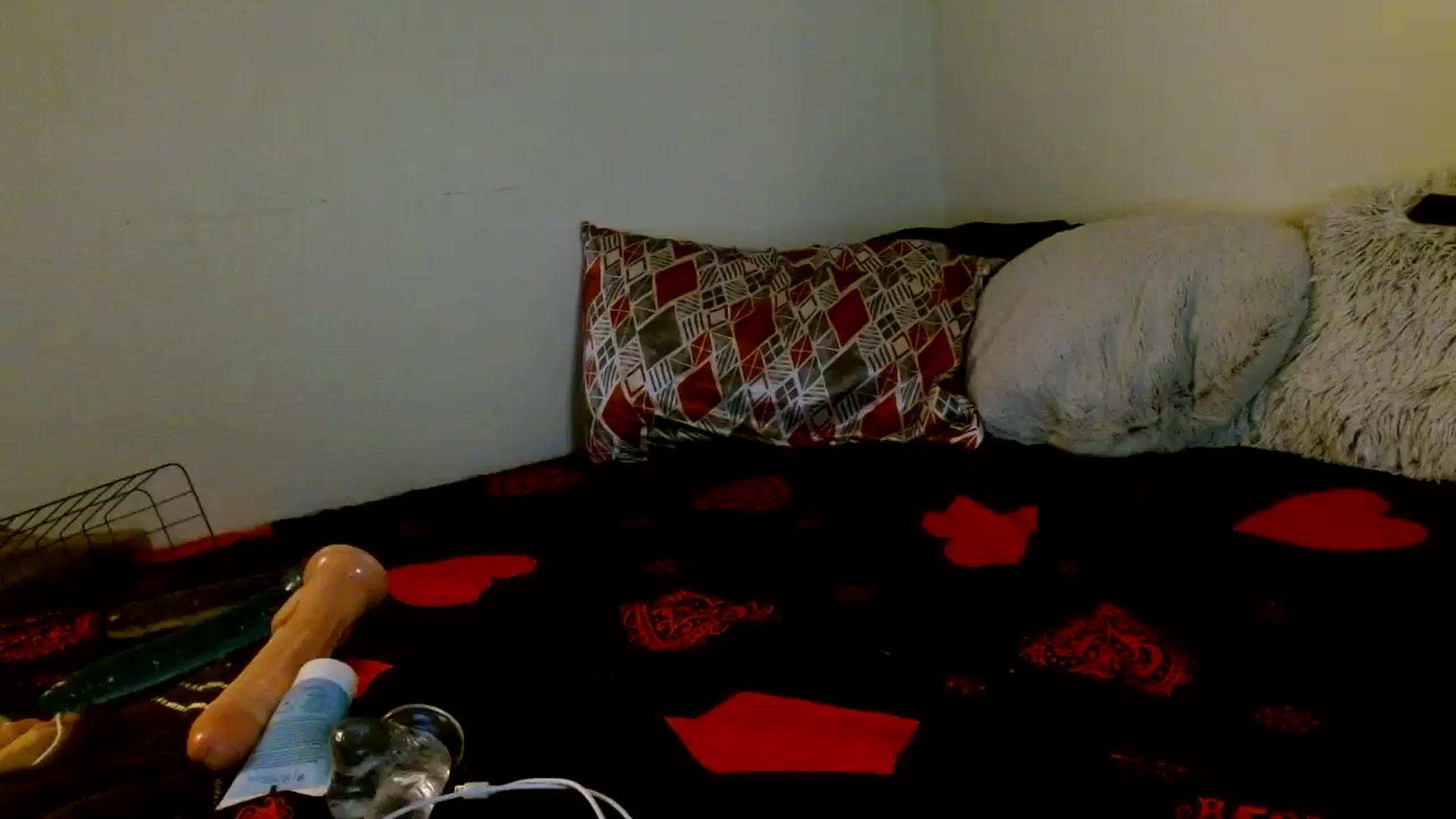Gallery image thumbnail from HaileyKehryn's myfreecams stream on, 09/01/2024, 10:46 image 9 of 20