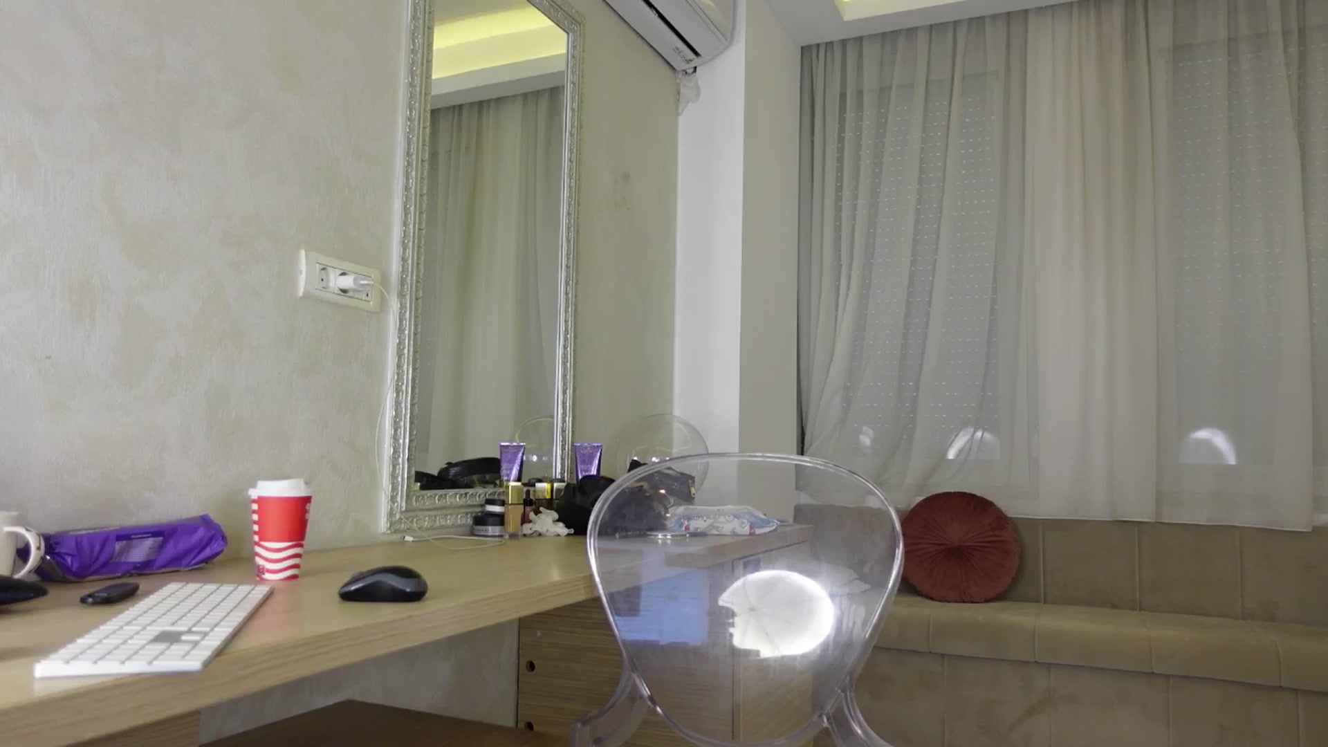 Gallery image thumbnail from HaileyRoses's myfreecams stream on, 02/17/2025, 09:54 image 10 of 20