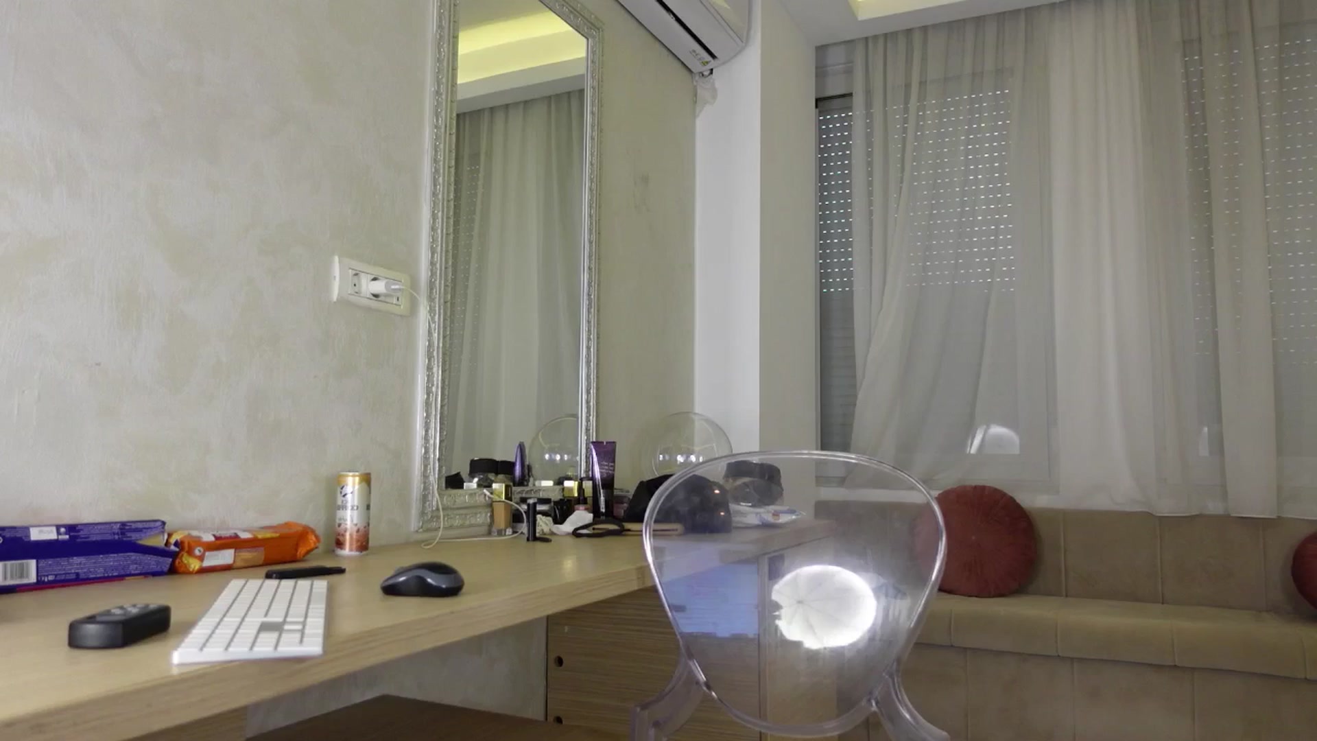 Gallery image thumbnail from HaileyRoses's myfreecams stream on, 03/05/2025, 08:53 image 3 of 20