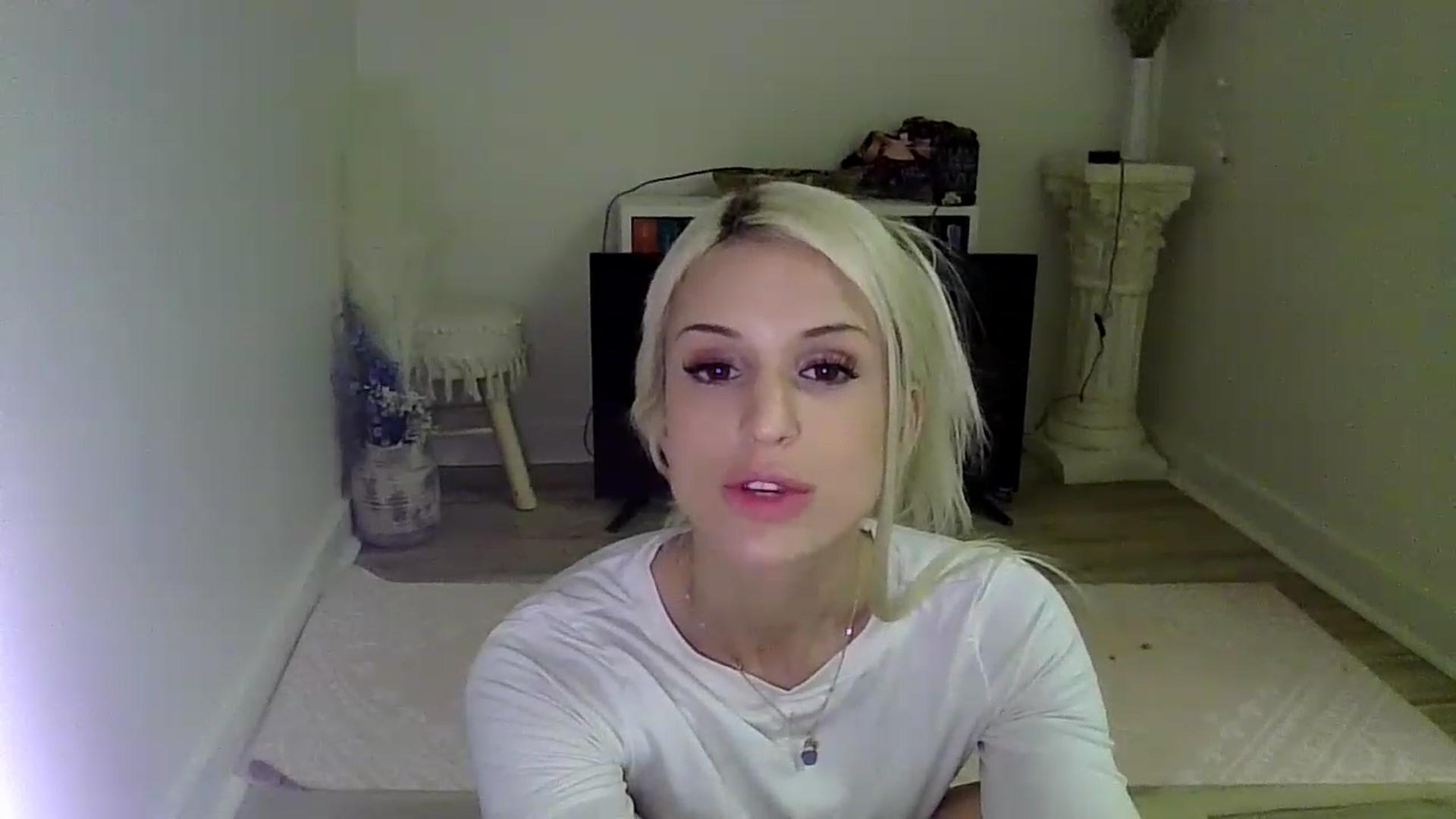 Gallery image thumbnail from HaileyWinters's myfreecams stream on, 03/09/2023, 09:00 image 15 of 20