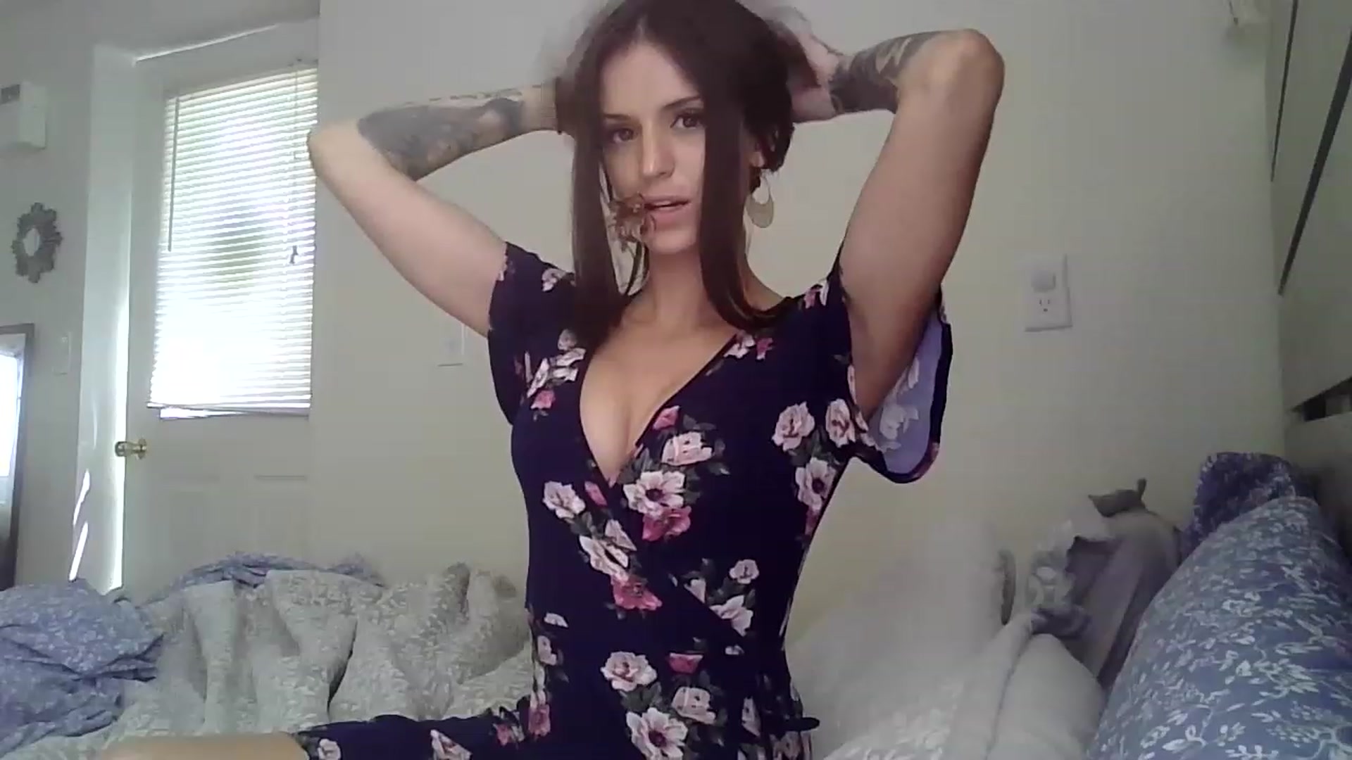 Gallery image thumbnail from HaileyWinters's myfreecams stream on, 05/31/2023, 18:57 image 2 of 20