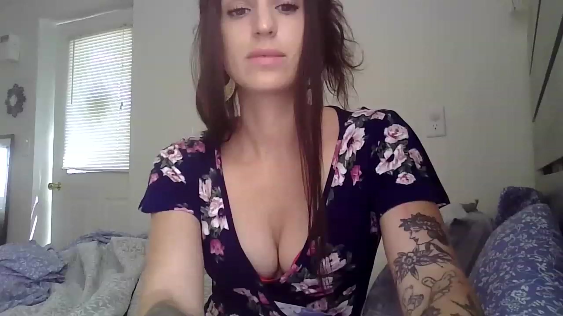 Gallery image thumbnail from HaileyWinters's myfreecams stream on, 05/31/2023, 18:57 image 8 of 20