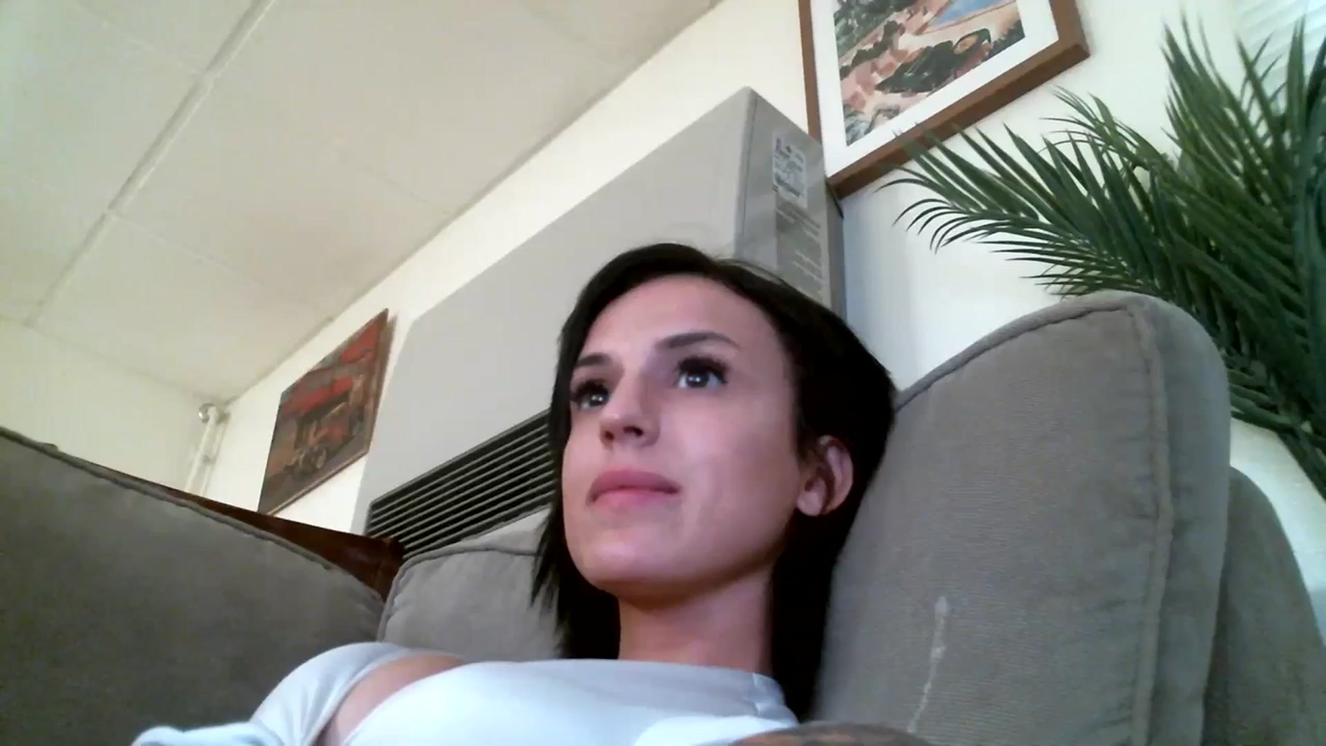 Gallery image thumbnail from HaileyWinters's myfreecams stream on, 06/27/2023, 17:54 image 19 of 20