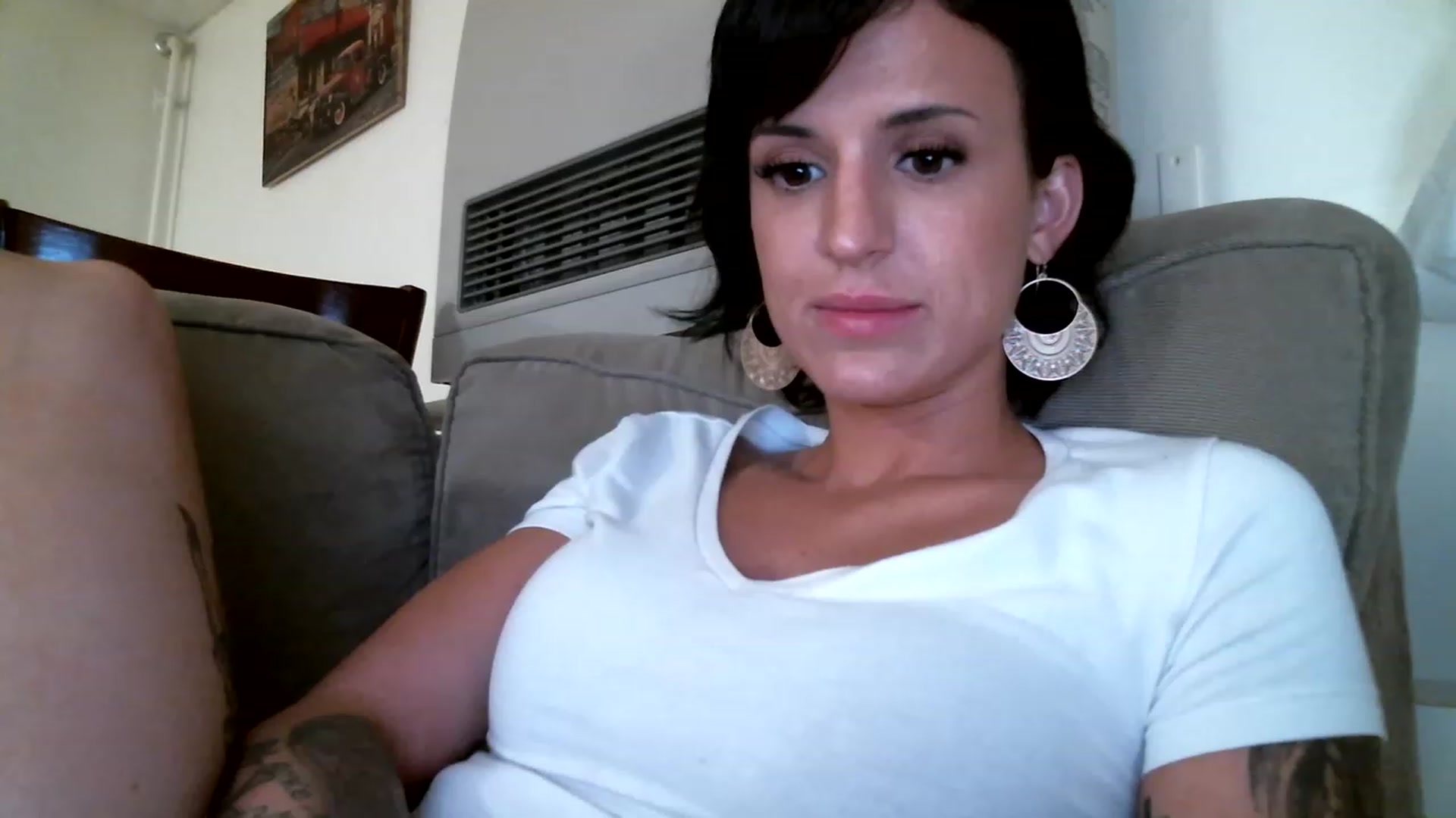Gallery image thumbnail from HaileyWinters's myfreecams stream on, 07/02/2023, 06:46 image 5 of 20