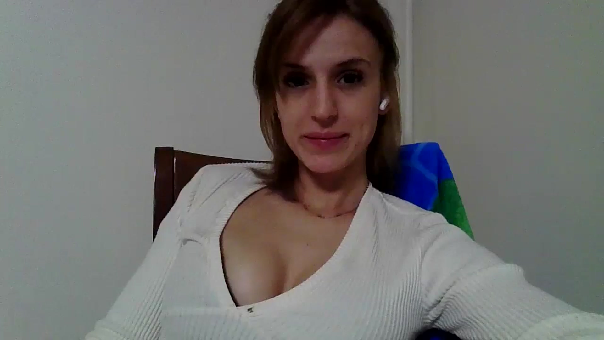 Gallery image thumbnail from HaileyWinters's myfreecams stream on, 01/28/2024, 08:41 image 5 of 20