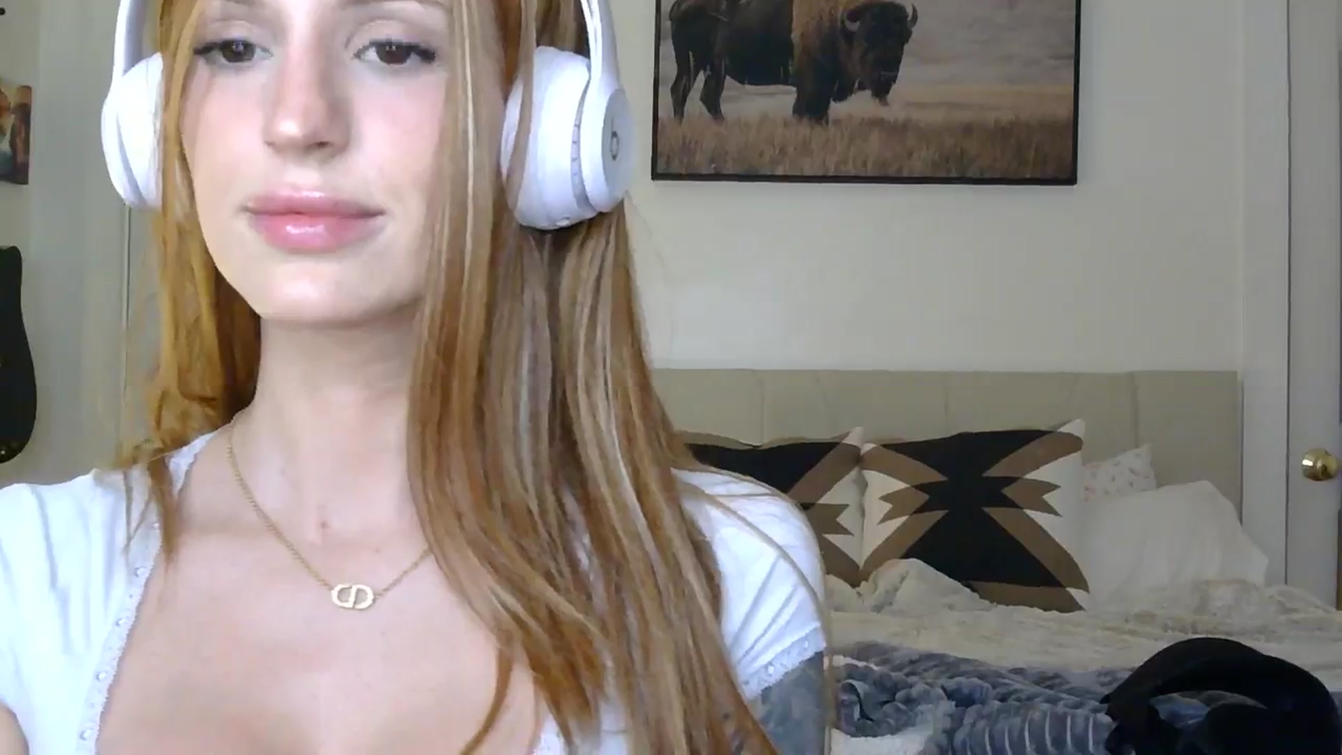 Gallery image thumbnail from HaileyWinters's myfreecams stream on, 03/22/2026, 05:24 image 4 of 20