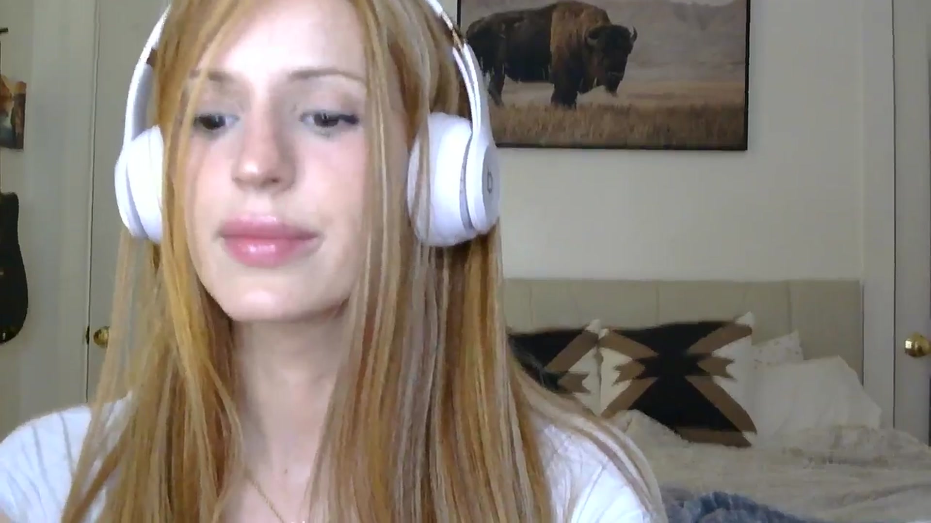 Gallery image thumbnail from HaileyWinters's myfreecams stream on, 03/22/2026, 05:24 image 13 of 20