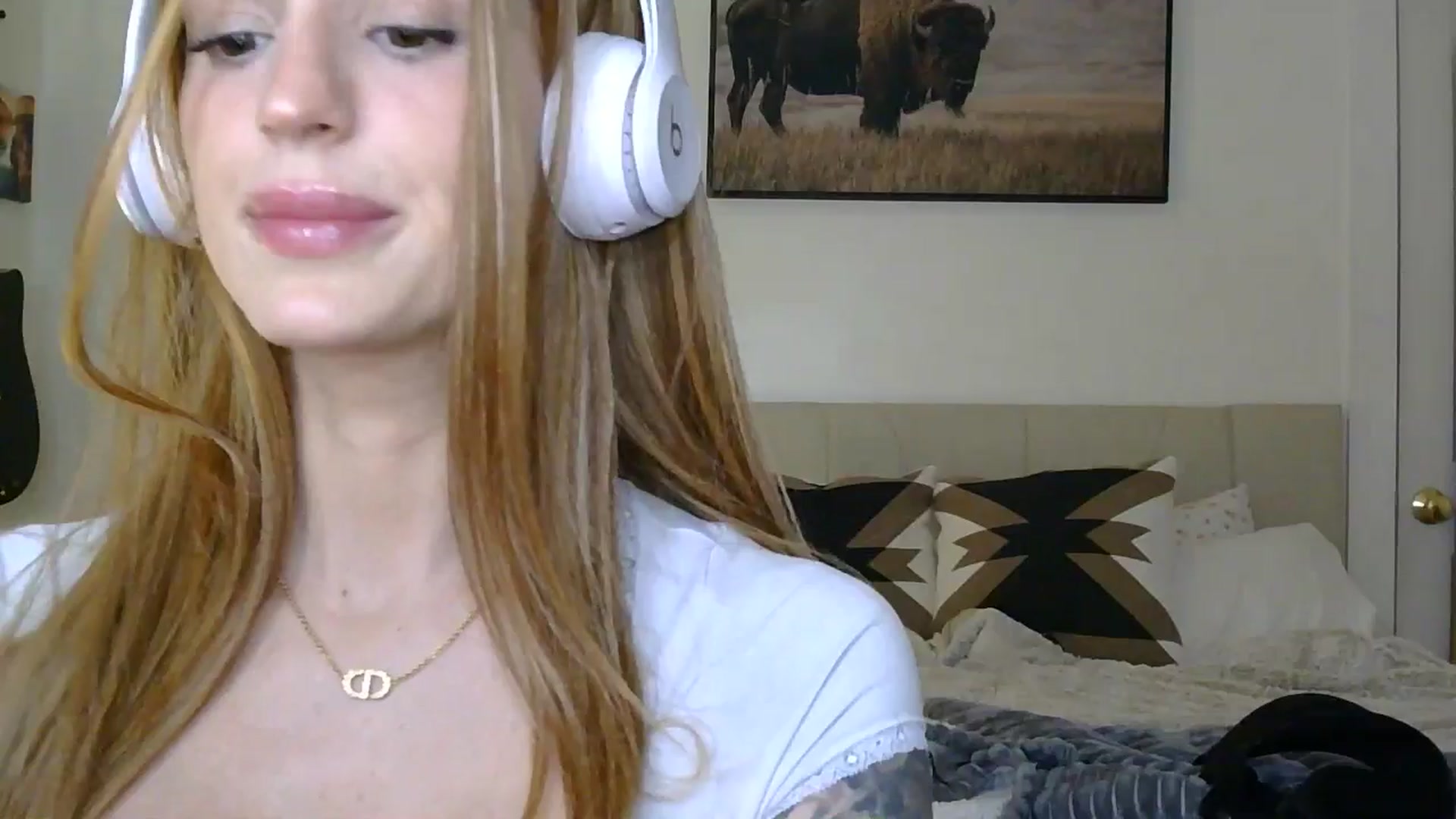 Gallery image thumbnail from HaileyWinters's myfreecams stream on, 03/22/2026, 05:24 image 2 of 20