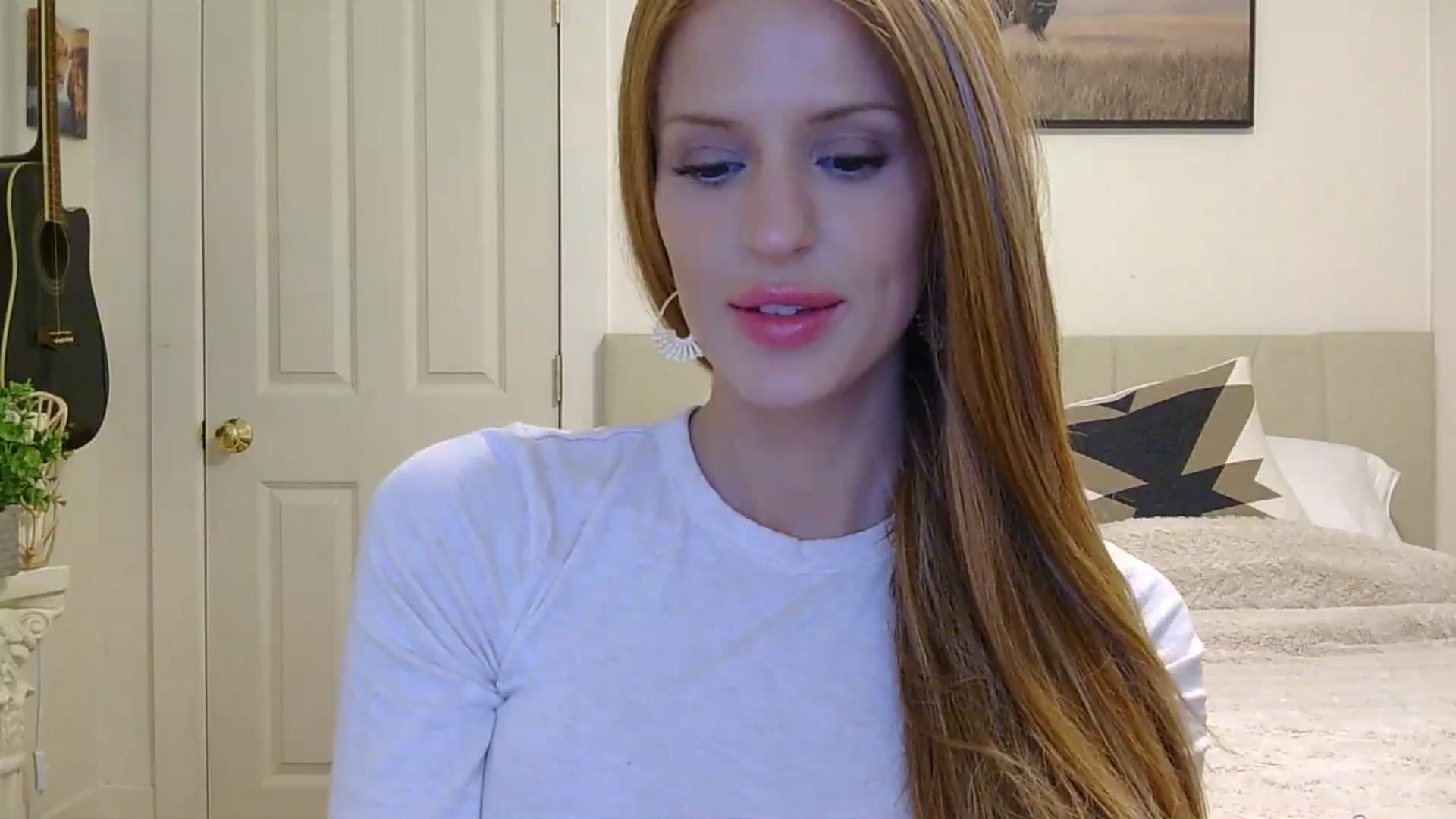 Gallery image thumbnail from HaileyWinters's myfreecams stream on, 03/25/2026, 05:00 image 14 of 20