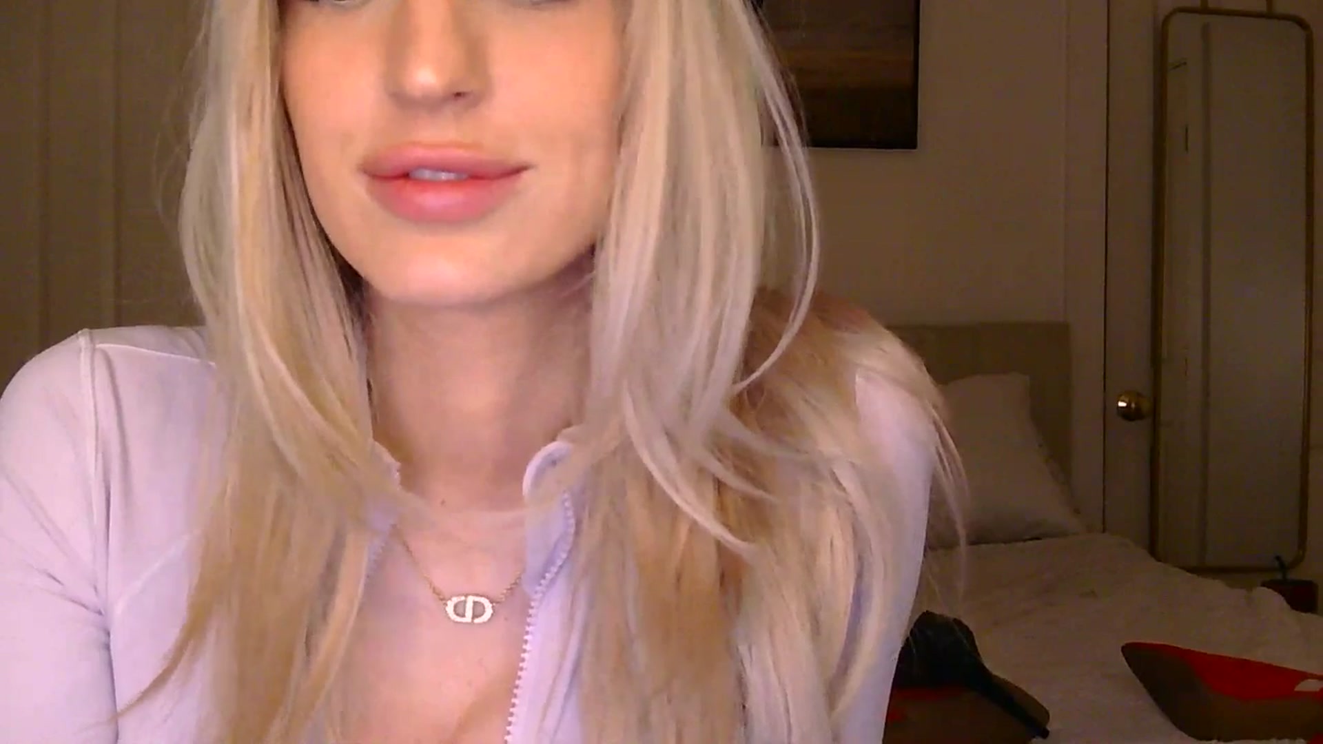 Gallery image thumbnail from HaileyWinters's myfreecams stream on, 03/30/2026, 06:18 image 7 of 20