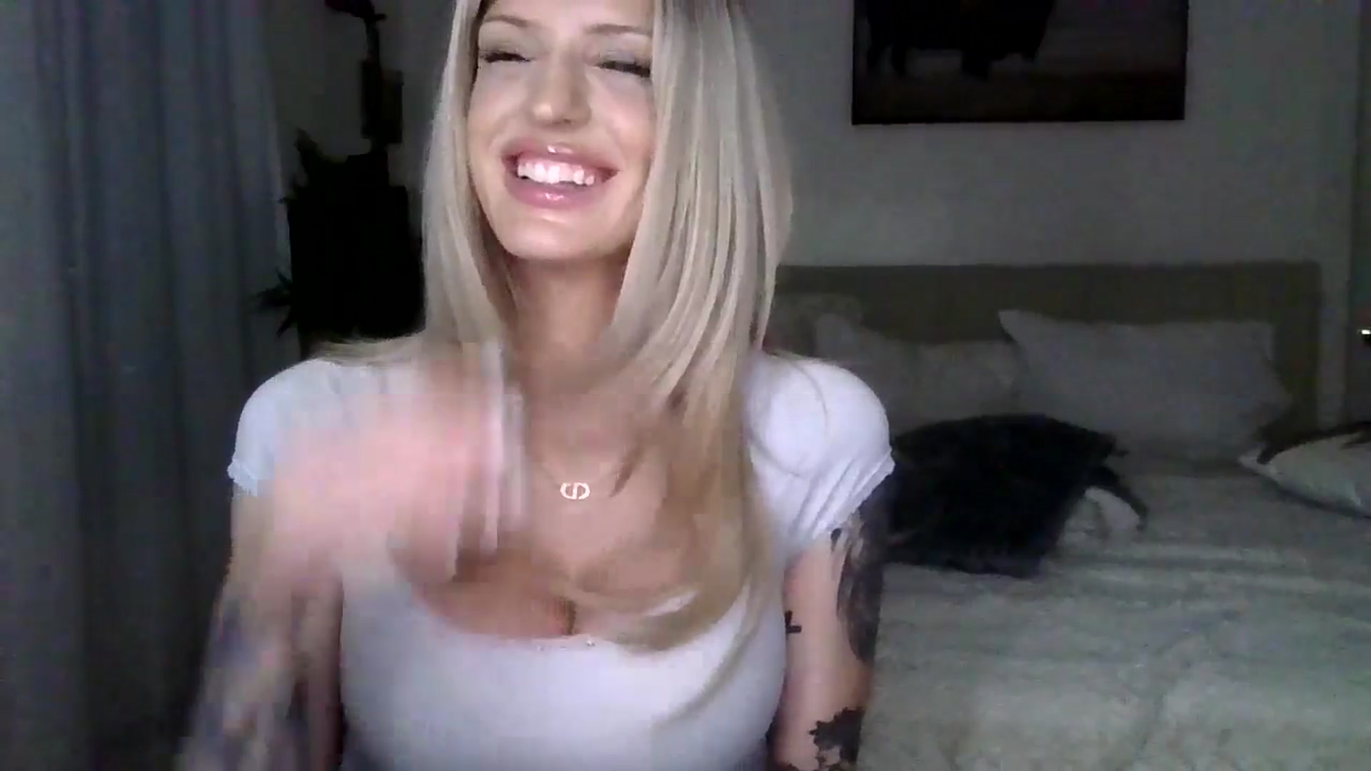 Gallery image thumbnail from HaileyWinters's myfreecams stream on, 04/02/2026, 05:48 image 19 of 20