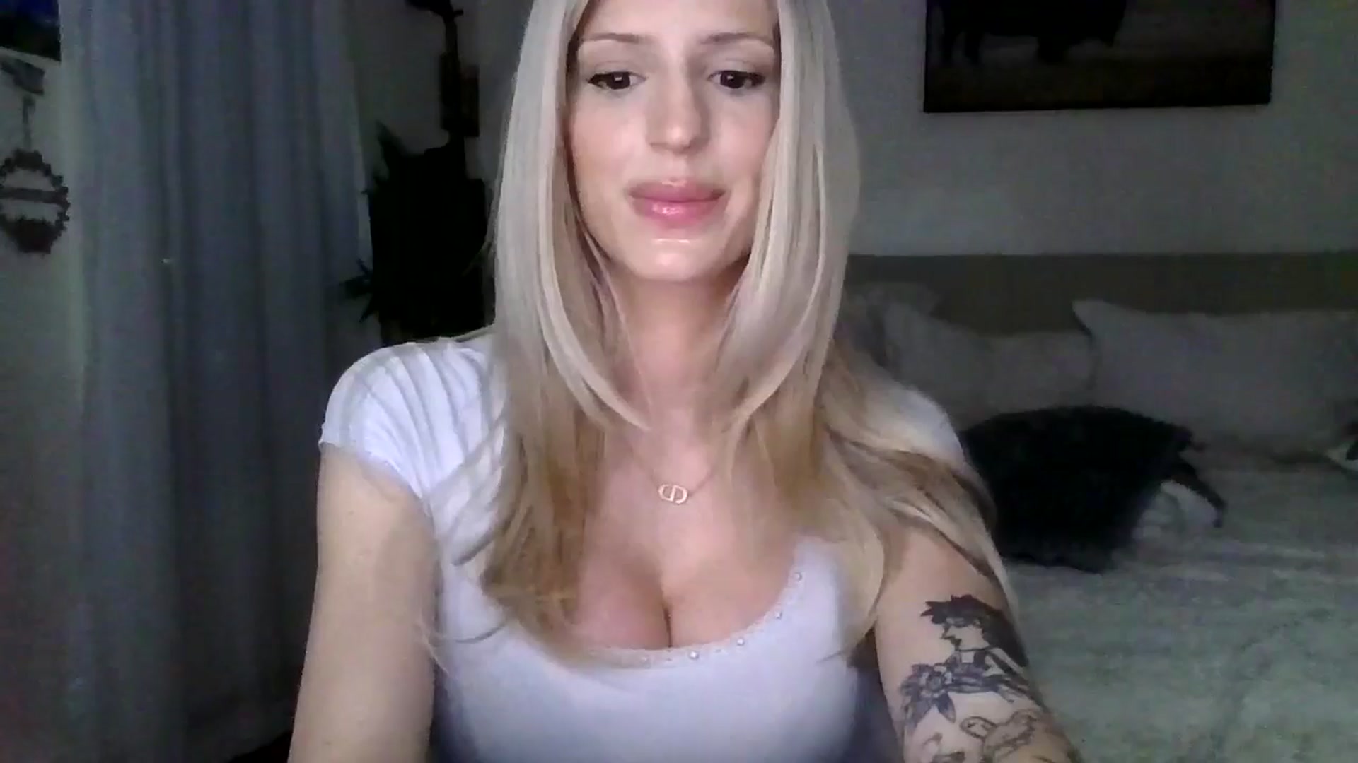 Gallery image thumbnail from HaileyWinters's myfreecams stream on, 04/02/2026, 06:42 image 3 of 20